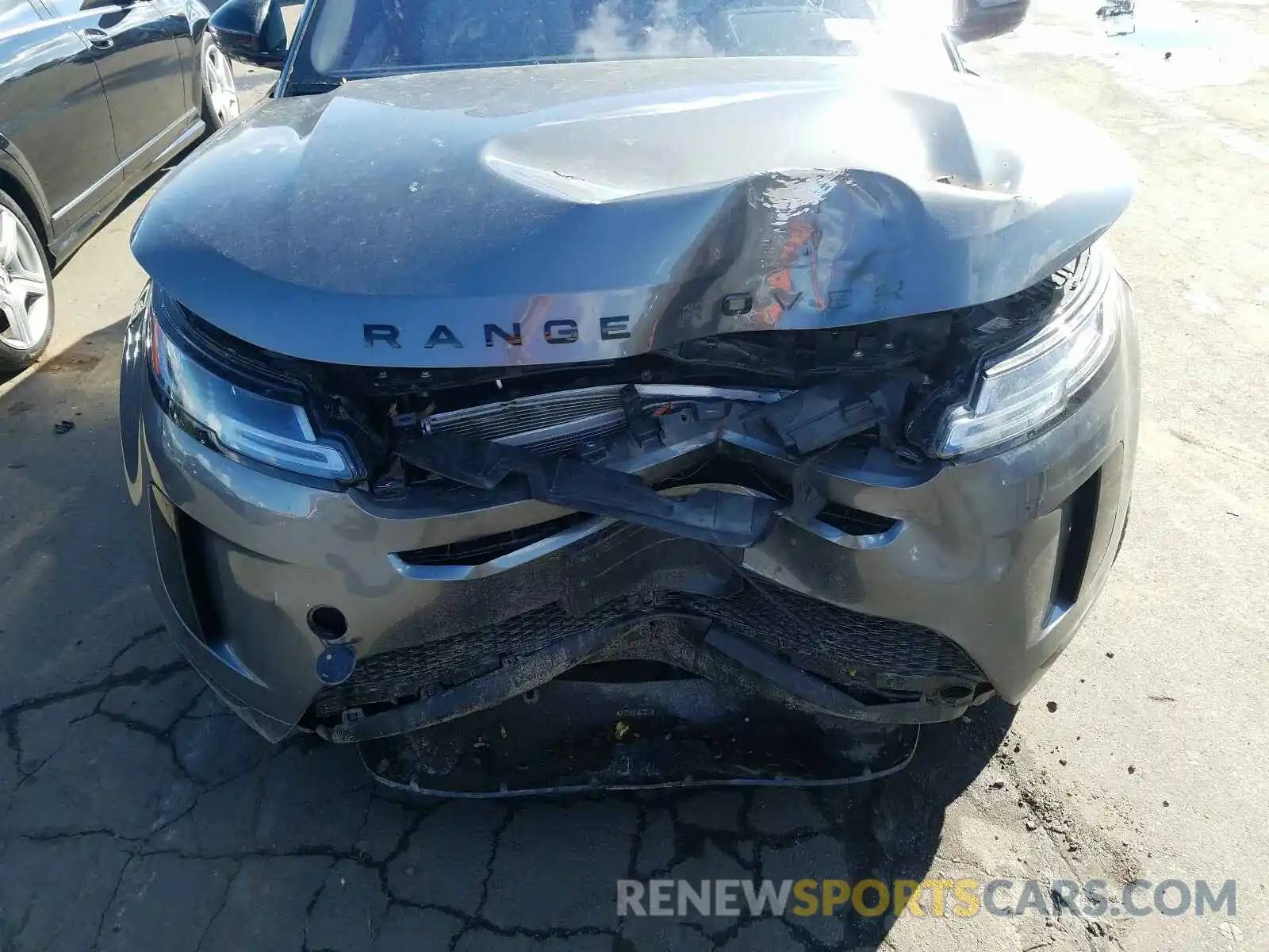 9 Photograph of a damaged car SALZP2FX7LH006279 LAND ROVER RANGEROVER 2020