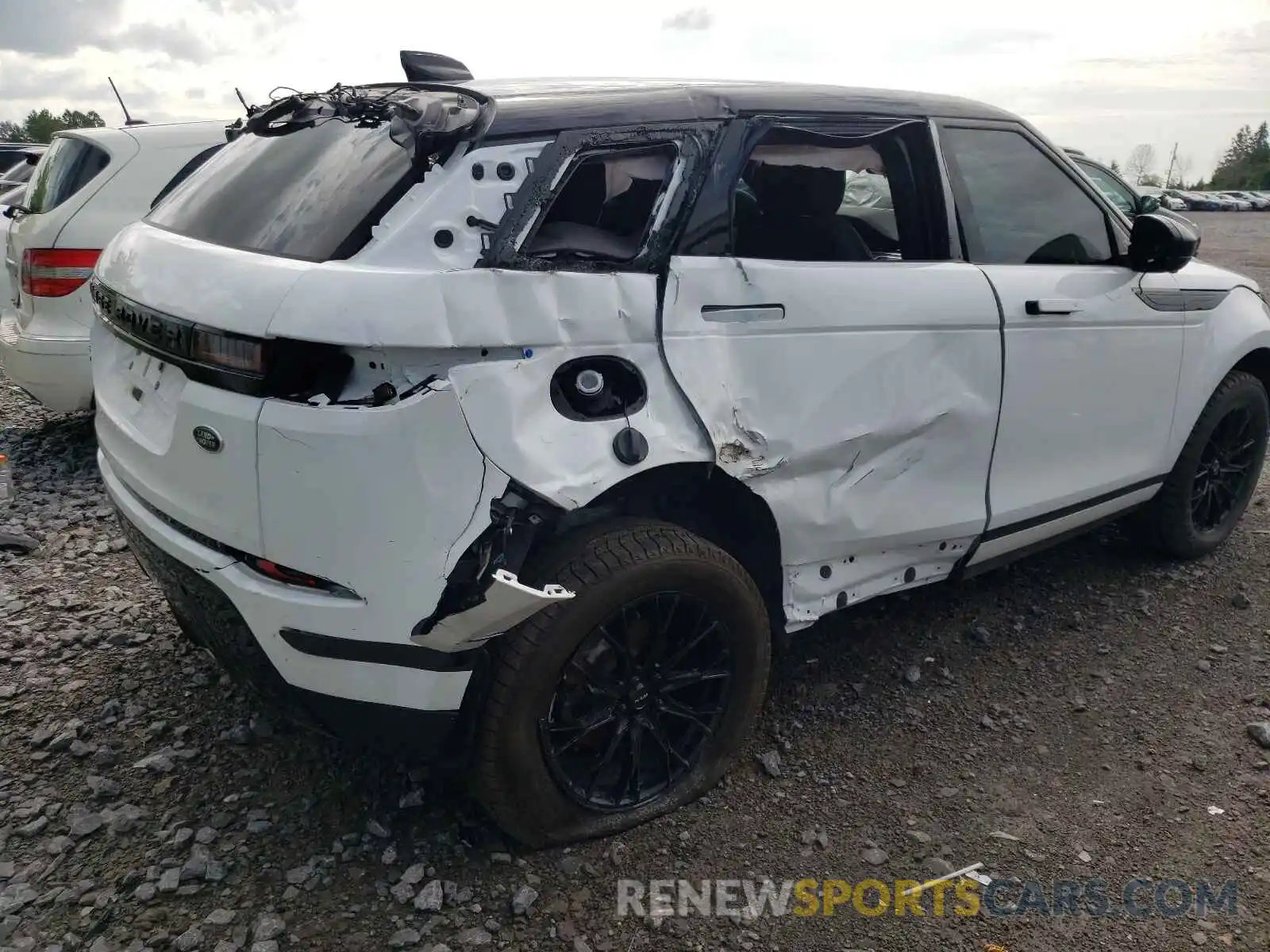 9 Photograph of a damaged car SALZP2FX7LH037449 LAND ROVER RANGEROVER 2020