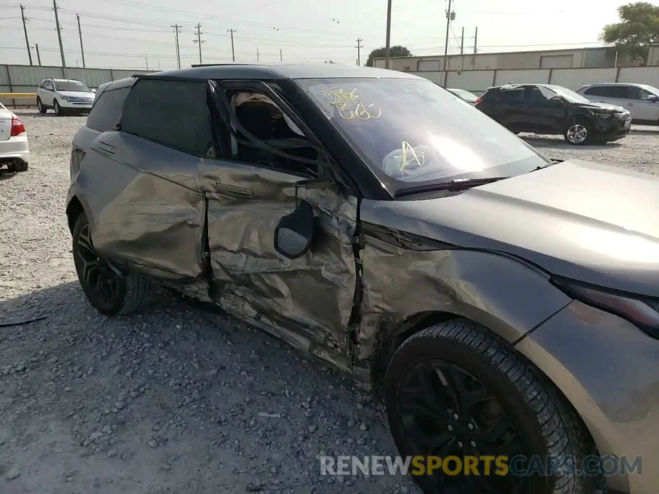 9 Photograph of a damaged car SALZP2FX7LH059130 LAND ROVER RANGEROVER 2020