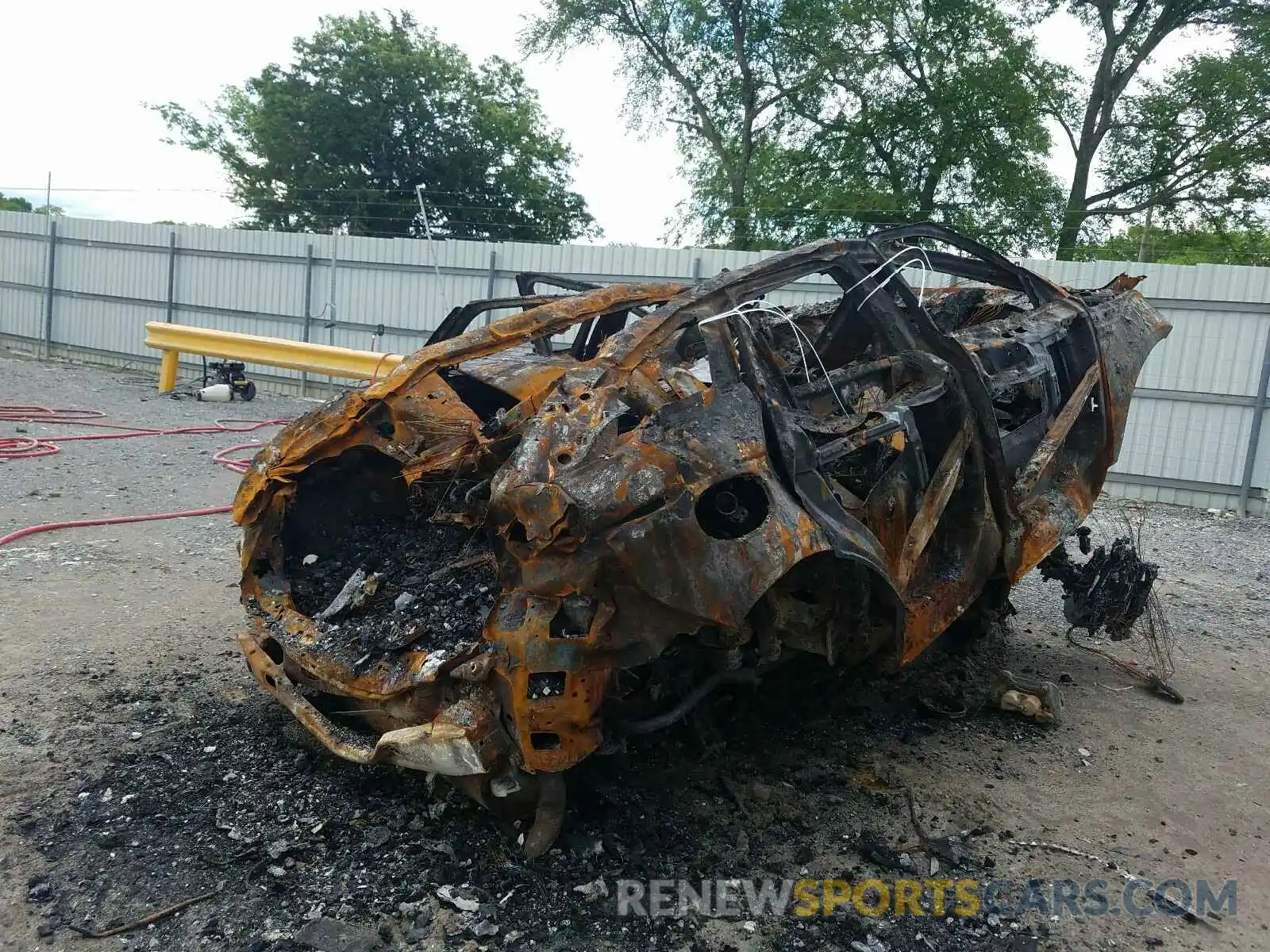 4 Photograph of a damaged car SALZP2FX9LH033399 LAND ROVER RANGEROVER 2020