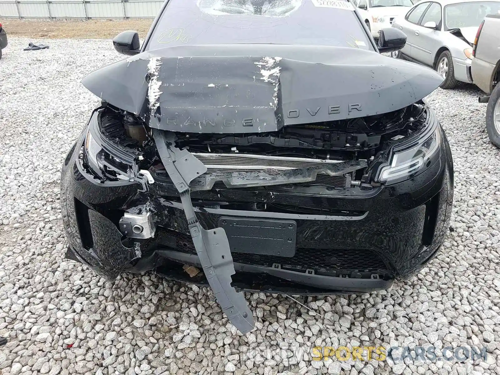 9 Photograph of a damaged car SALZP2FX9LH039705 LAND ROVER RANGEROVER 2020