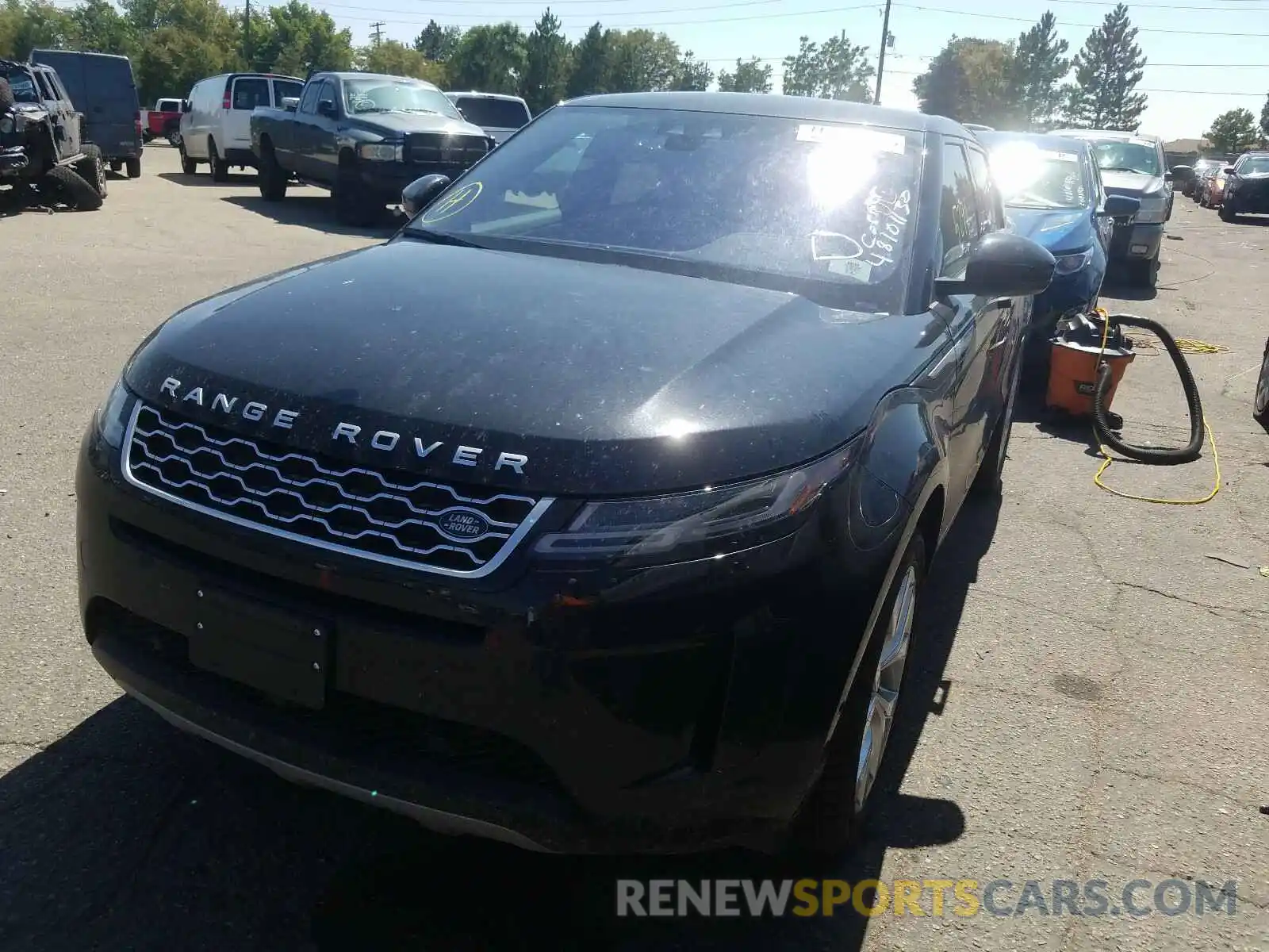 2 Photograph of a damaged car SALZP2FX9LH075152 LAND ROVER RANGEROVER 2020