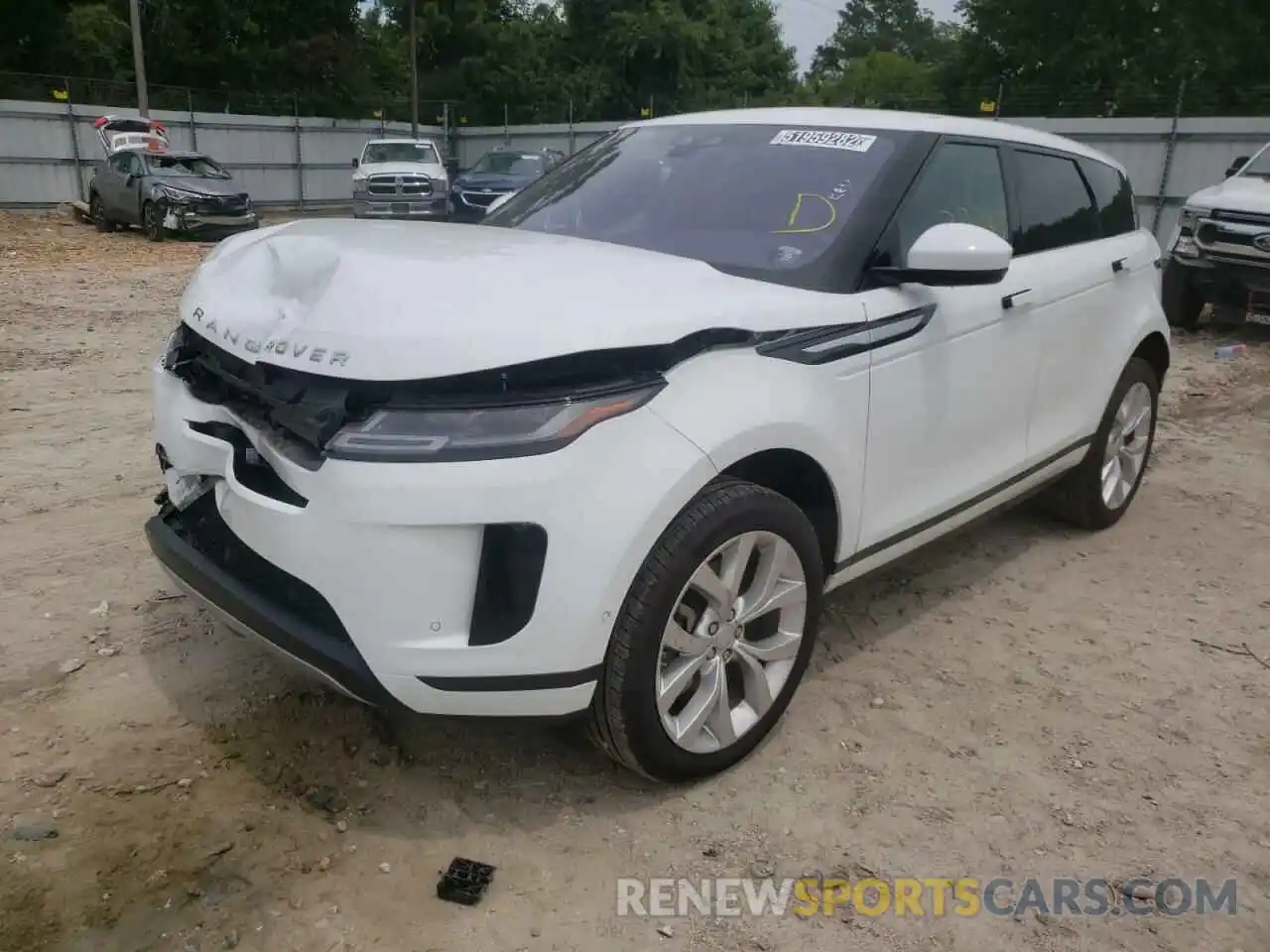 2 Photograph of a damaged car SALZP2FXXLH077220 LAND ROVER RANGEROVER 2020