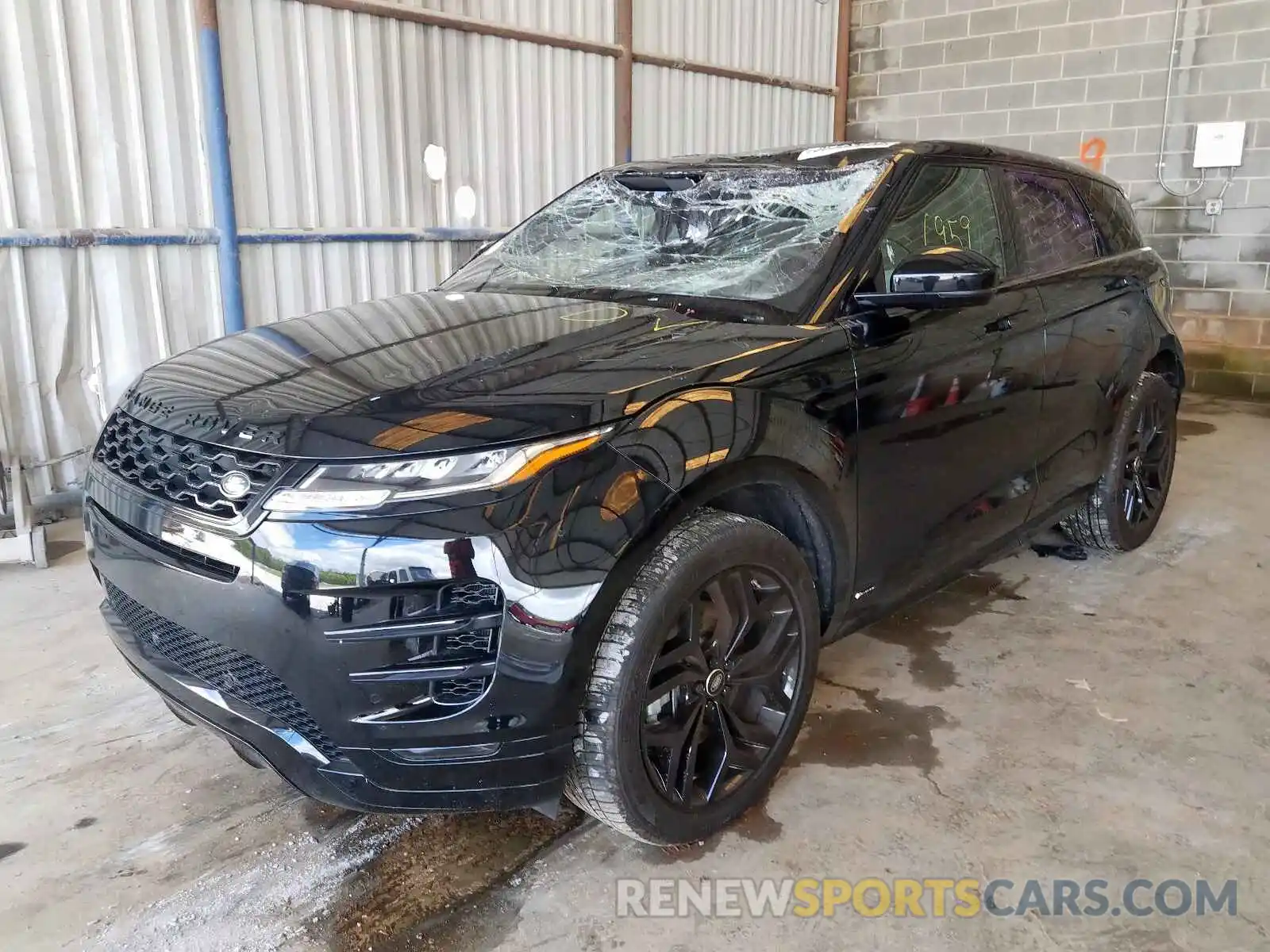 2 Photograph of a damaged car SALZT2GX0LH025900 LAND ROVER RANGEROVER 2020