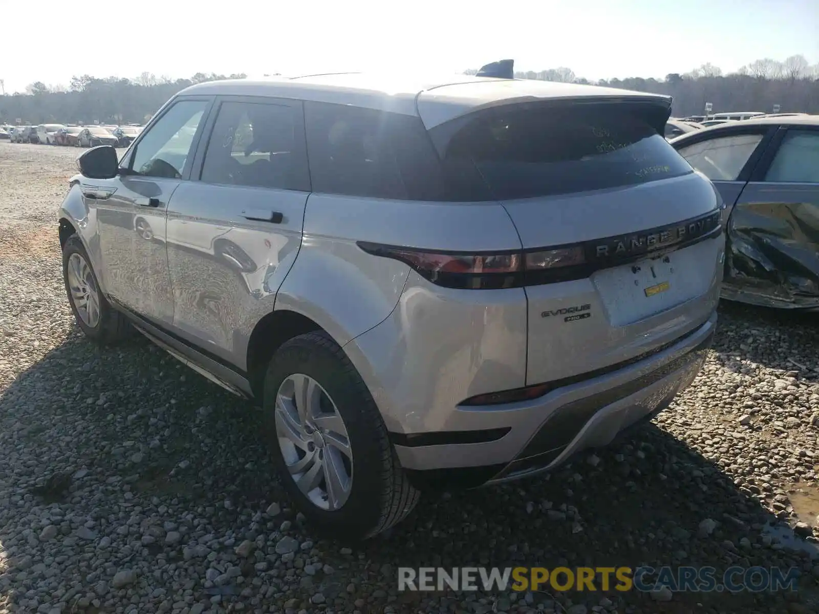 3 Photograph of a damaged car SALZT2GX3LH087081 LAND ROVER RANGEROVER 2020