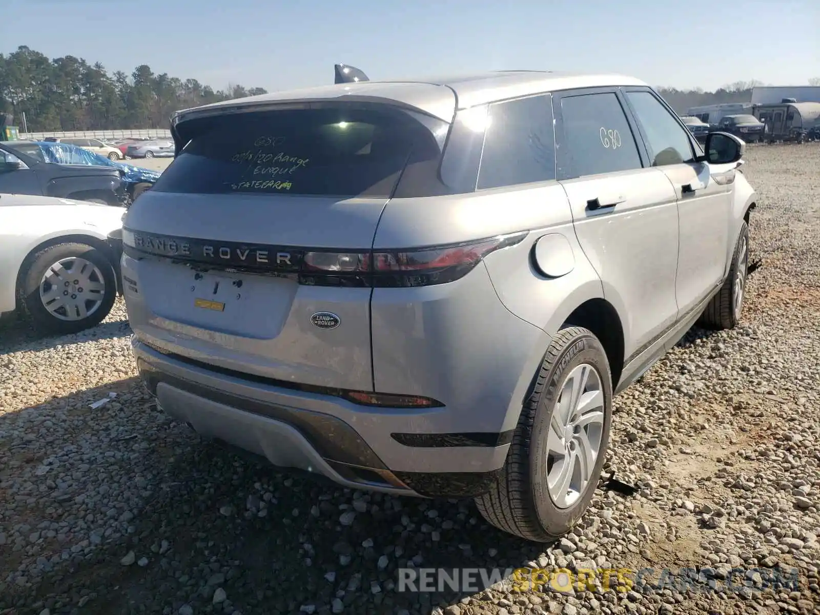 4 Photograph of a damaged car SALZT2GX3LH087081 LAND ROVER RANGEROVER 2020