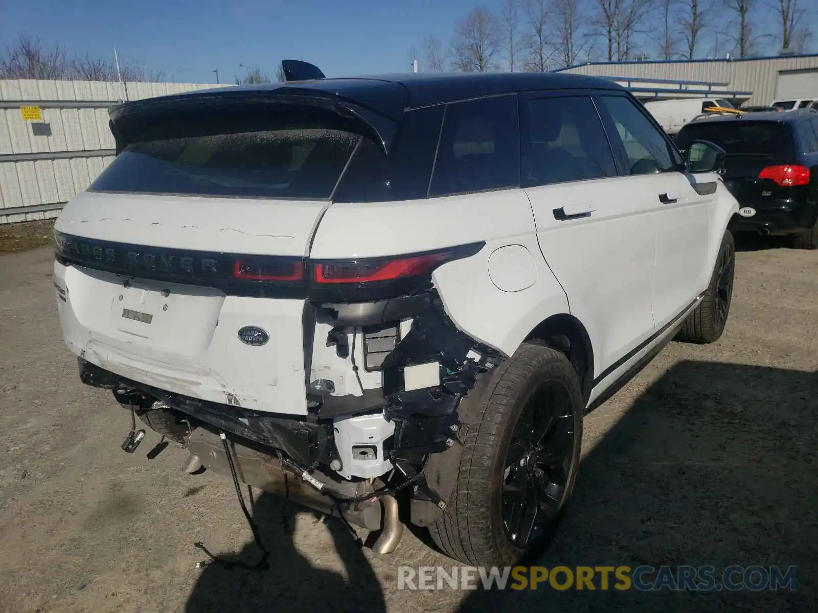 4 Photograph of a damaged car SALZT2GXXLH028609 LAND ROVER RANGEROVER 2020