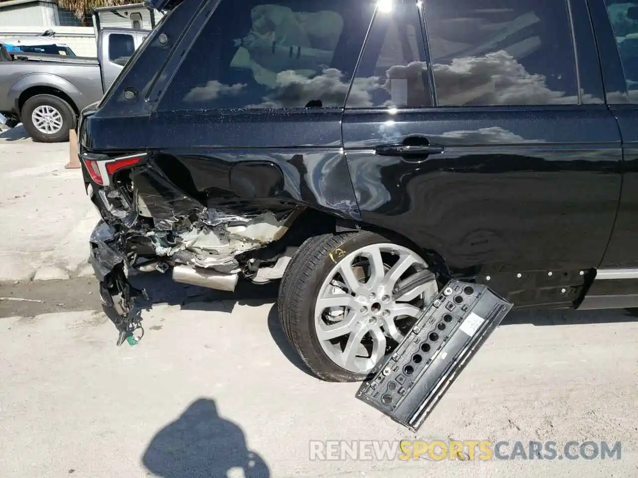 9 Photograph of a damaged car SALGS2RK4MA440126 LAND ROVER RANGEROVER 2021