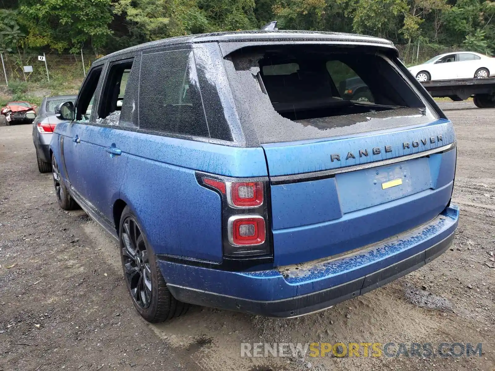 3 Photograph of a damaged car SALGS2RU0MA430520 LAND ROVER RANGEROVER 2021