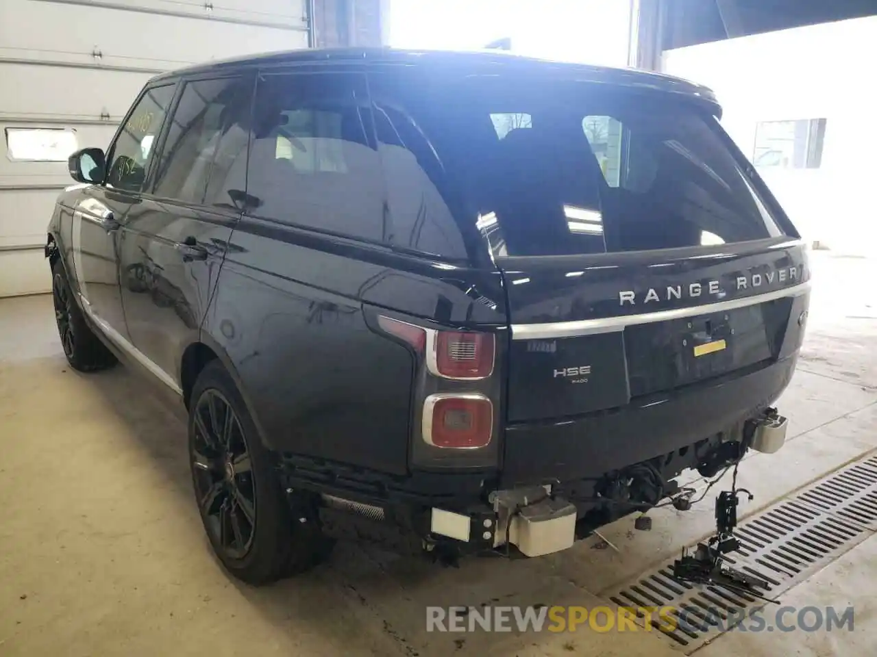 3 Photograph of a damaged car SALGS2RU0MA452646 LAND ROVER RANGEROVER 2021