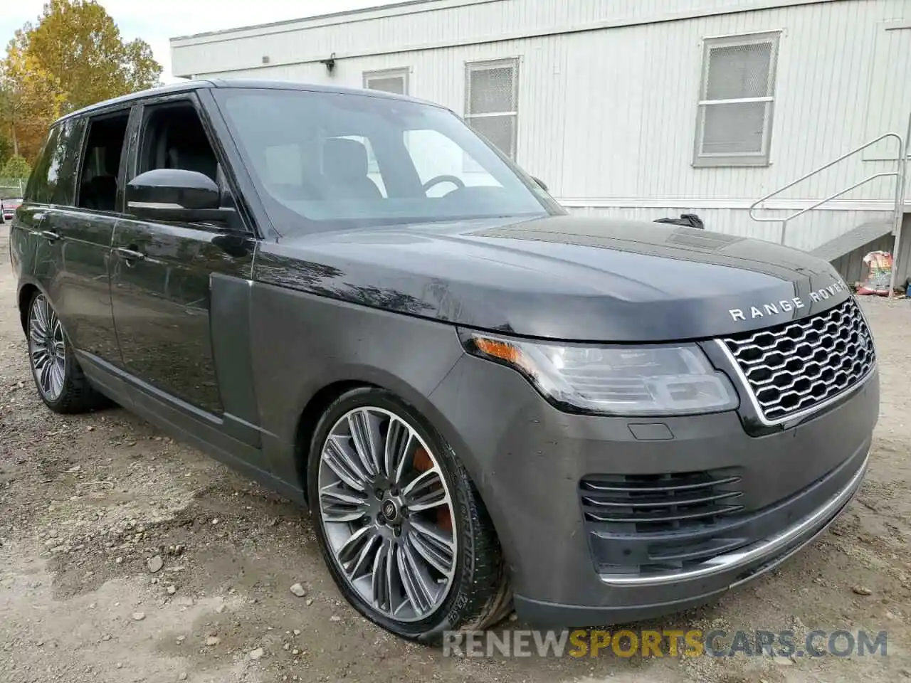 1 Photograph of a damaged car SALGS2RU3MA417258 LAND ROVER RANGEROVER 2021