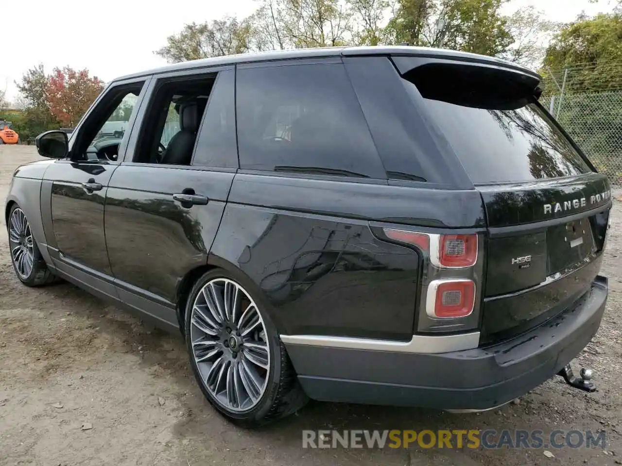 3 Photograph of a damaged car SALGS2RU3MA417258 LAND ROVER RANGEROVER 2021