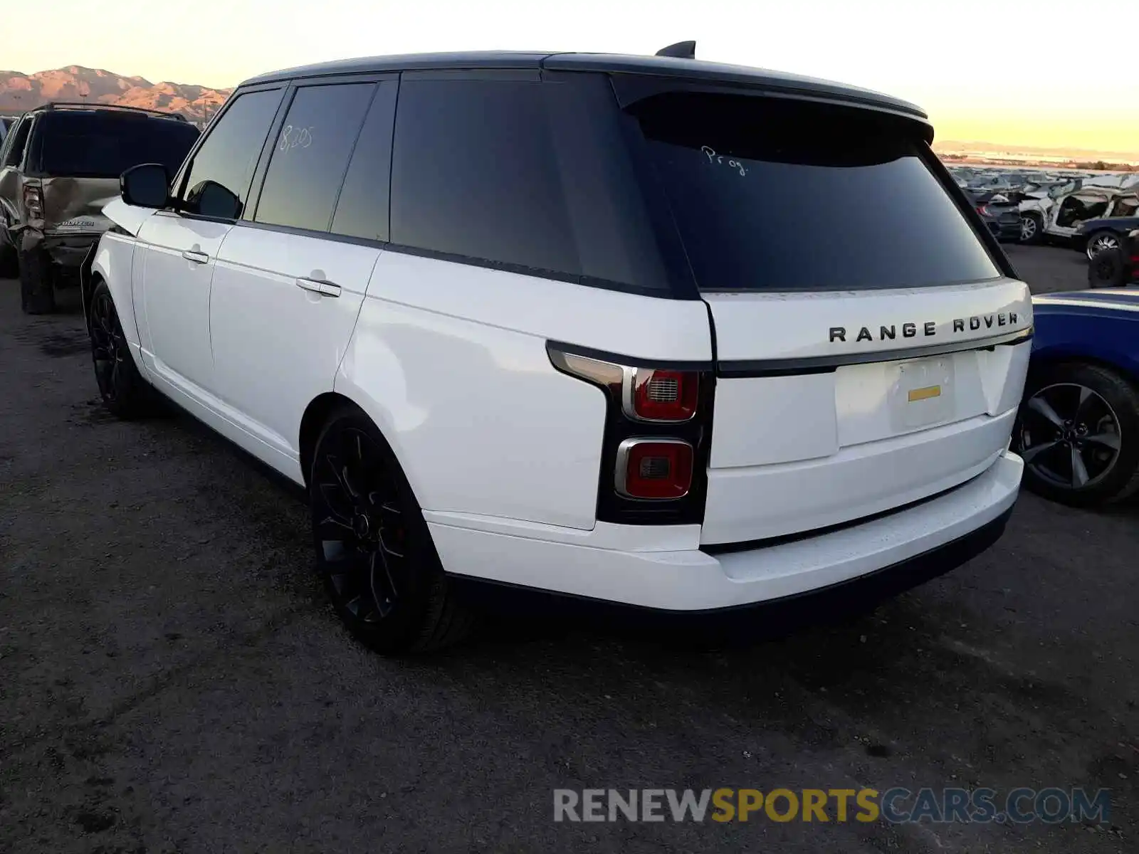 3 Фотография поврежденного автомобиля SALGS2RU3MA432827 LAND ROVER RANGEROVER 2021