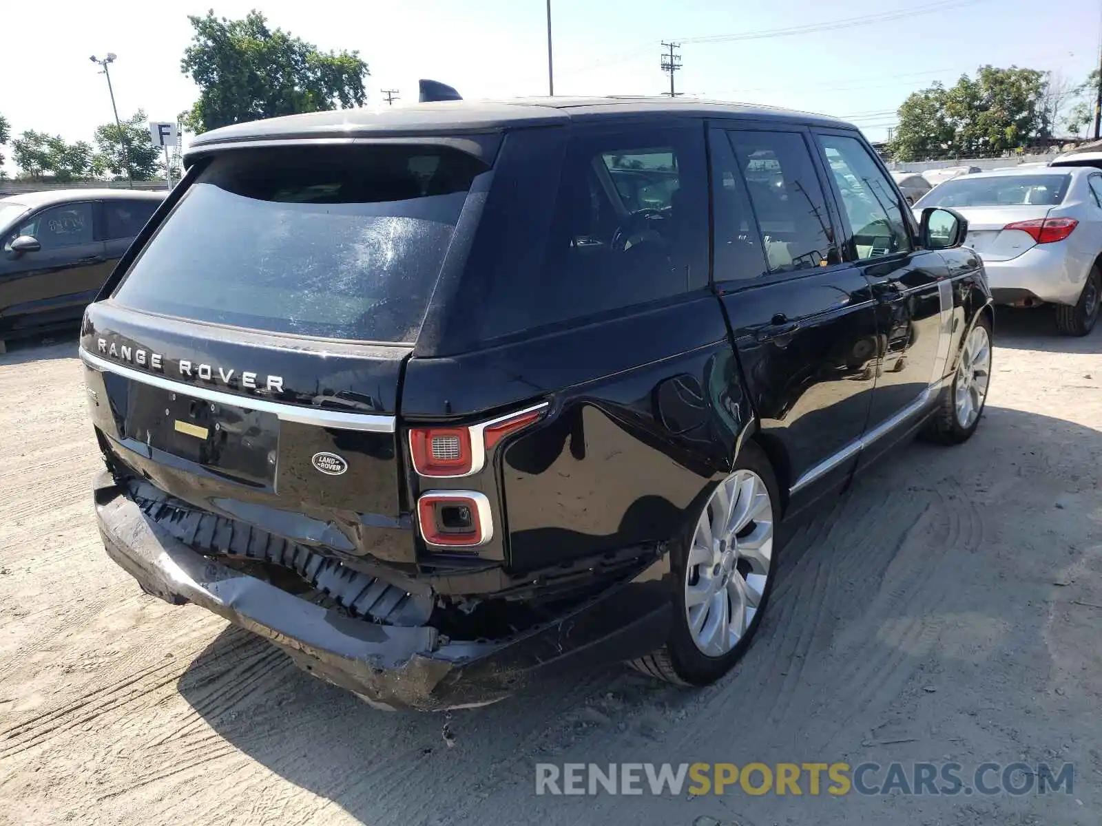 4 Photograph of a damaged car SALGS2RU8MA435898 LAND ROVER RANGEROVER 2021