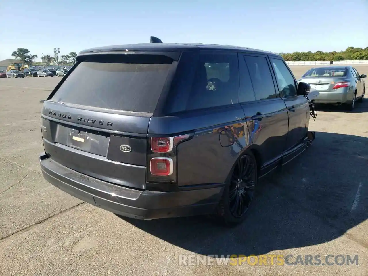 4 Photograph of a damaged car SALGS2SE4MA447498 LAND ROVER RANGEROVER 2021