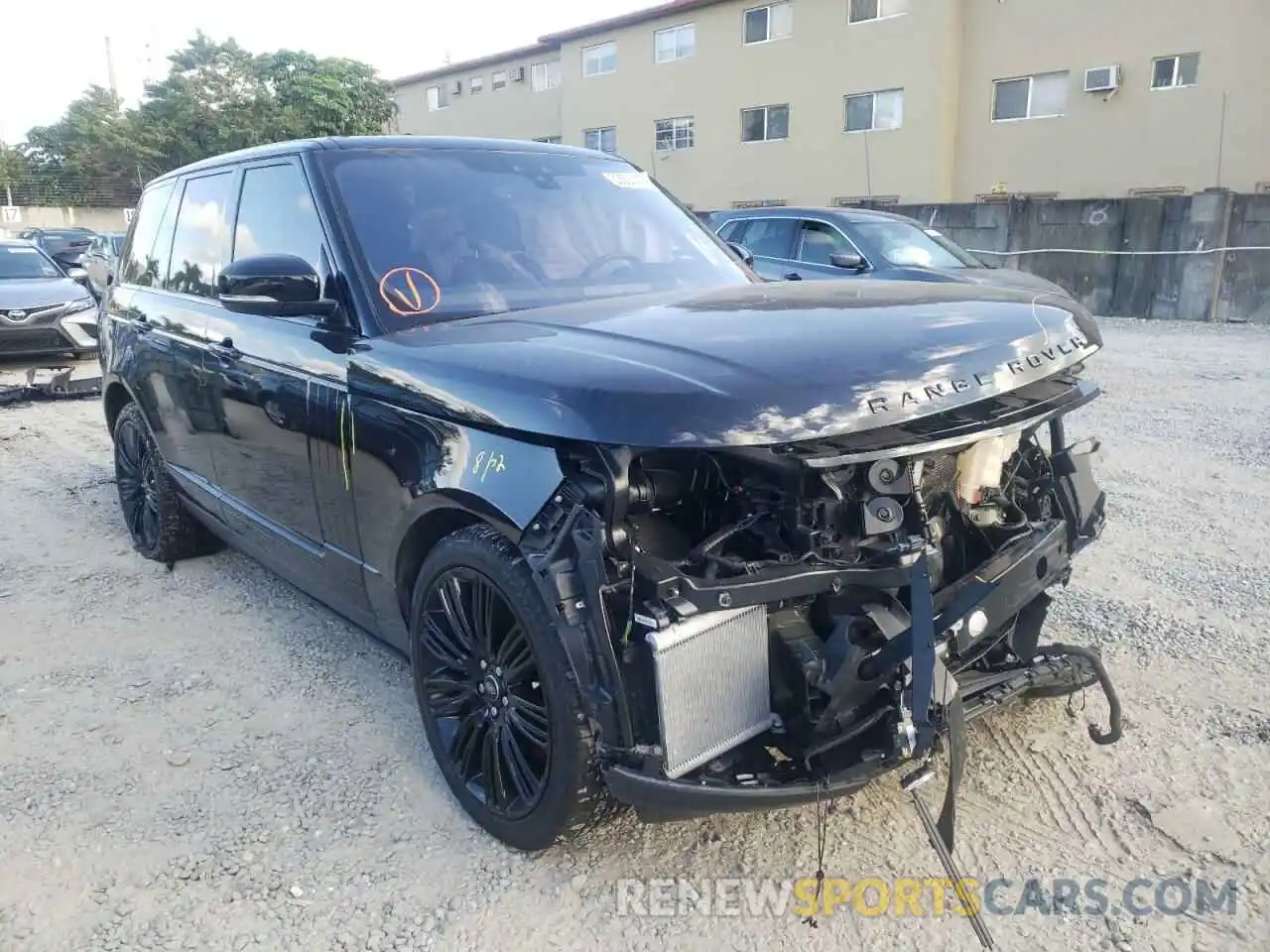 1 Photograph of a damaged car SALGS2SEXMA457145 LAND ROVER RANGEROVER 2021