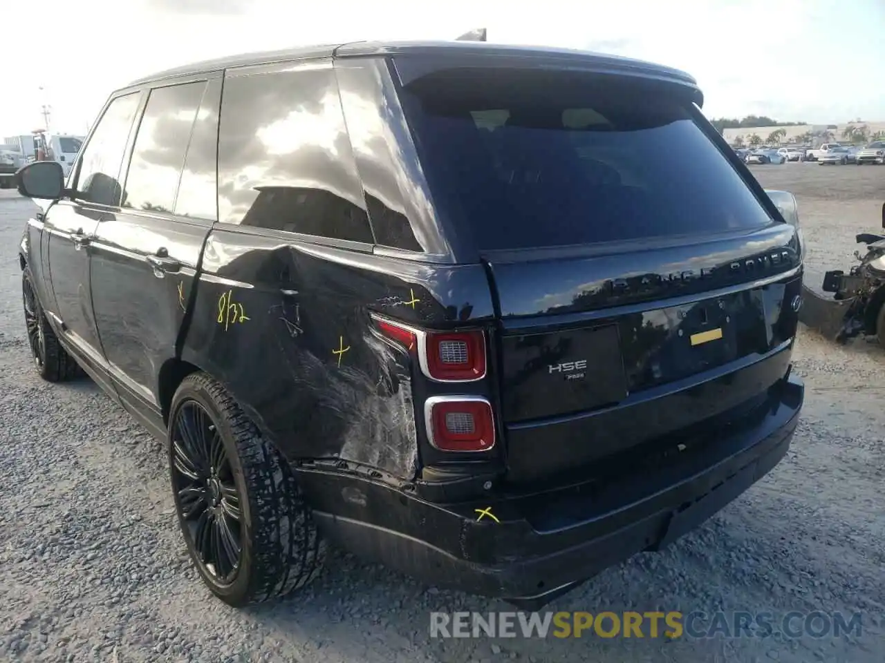 3 Photograph of a damaged car SALGS2SEXMA457145 LAND ROVER RANGEROVER 2021