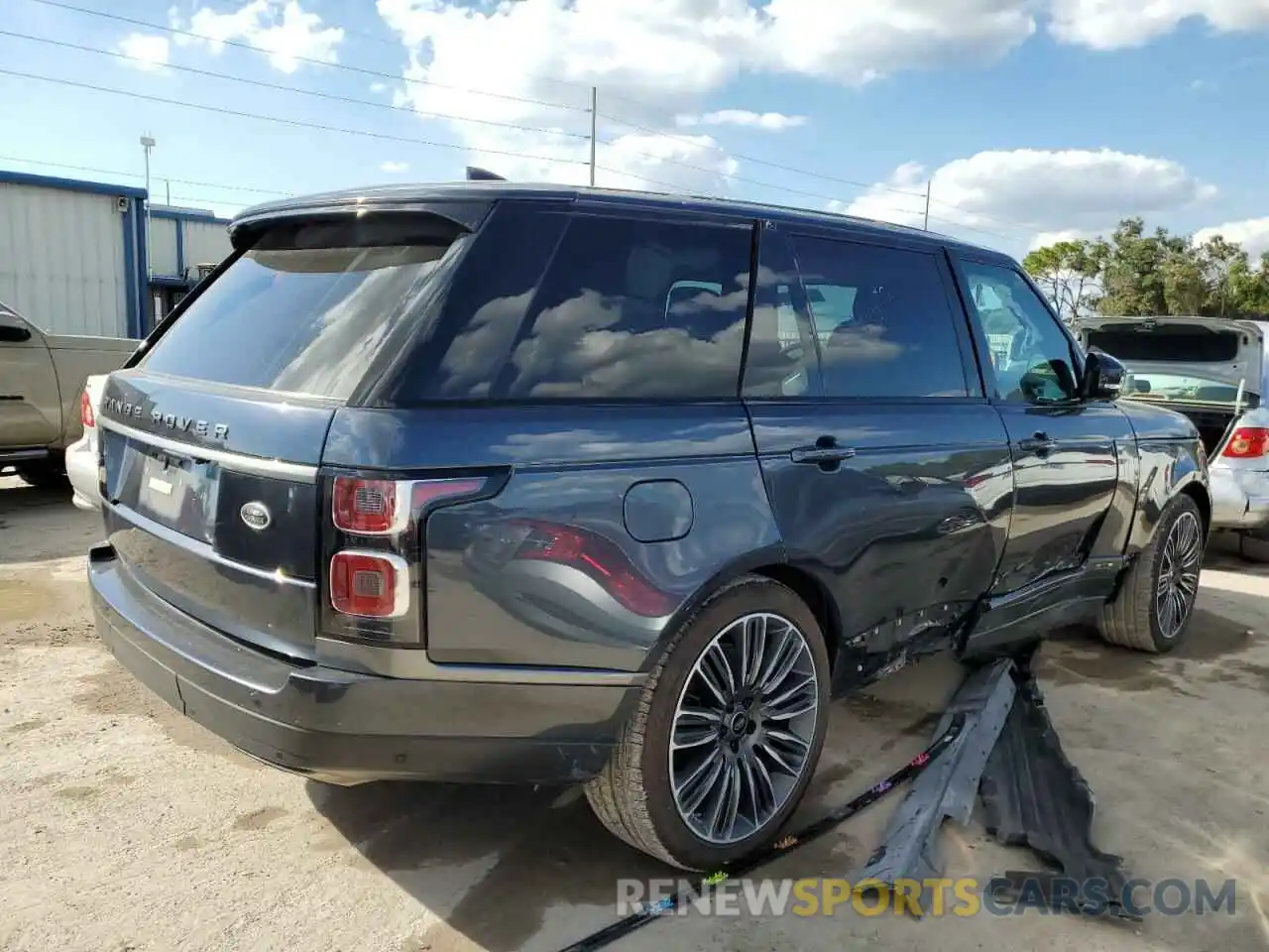 4 Photograph of a damaged car SALGS5SE0MA420302 LAND ROVER RANGEROVER 2021