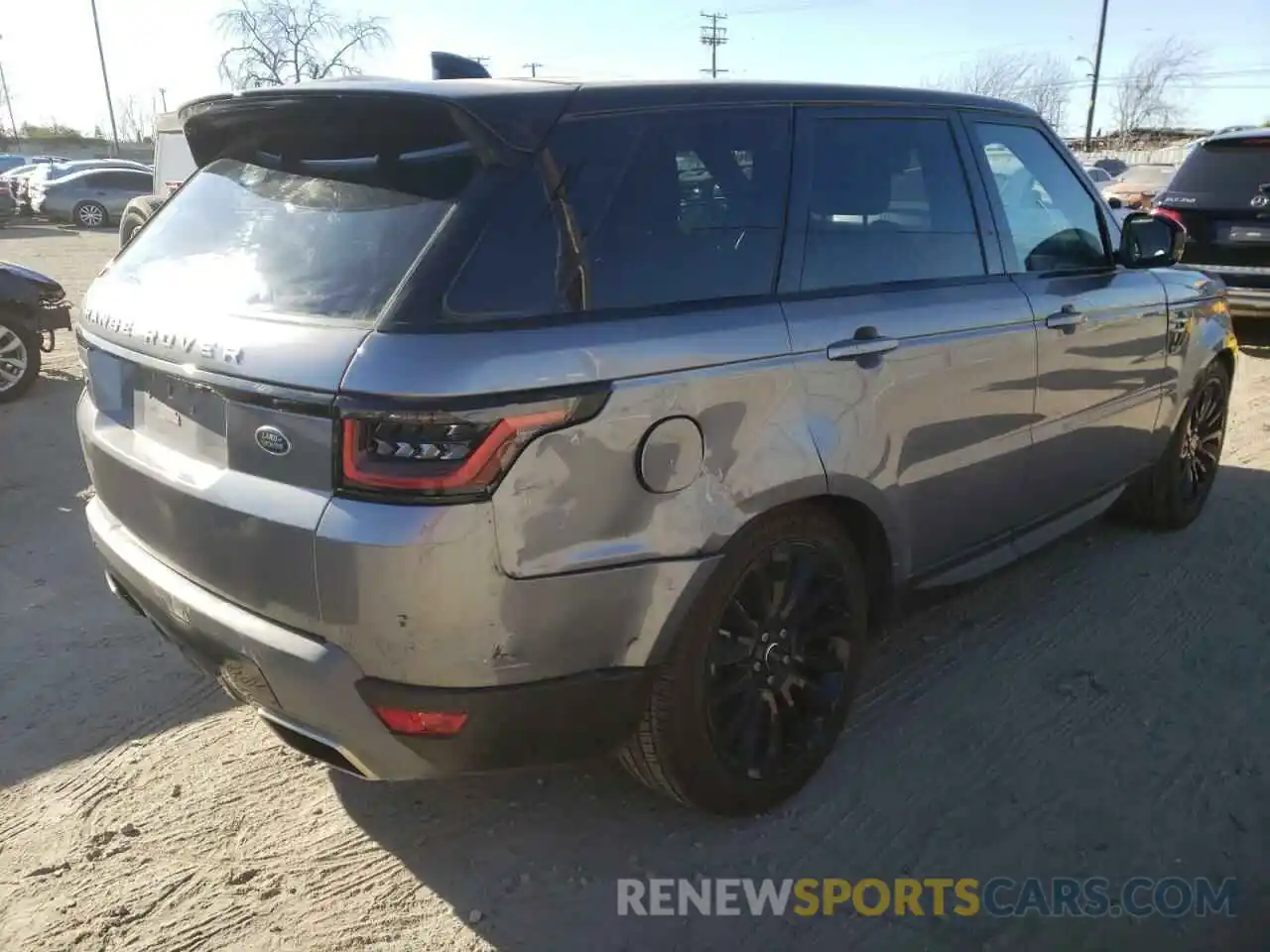 4 Photograph of a damaged car SALWG2SU1MA783498 LAND ROVER RANGEROVER 2021