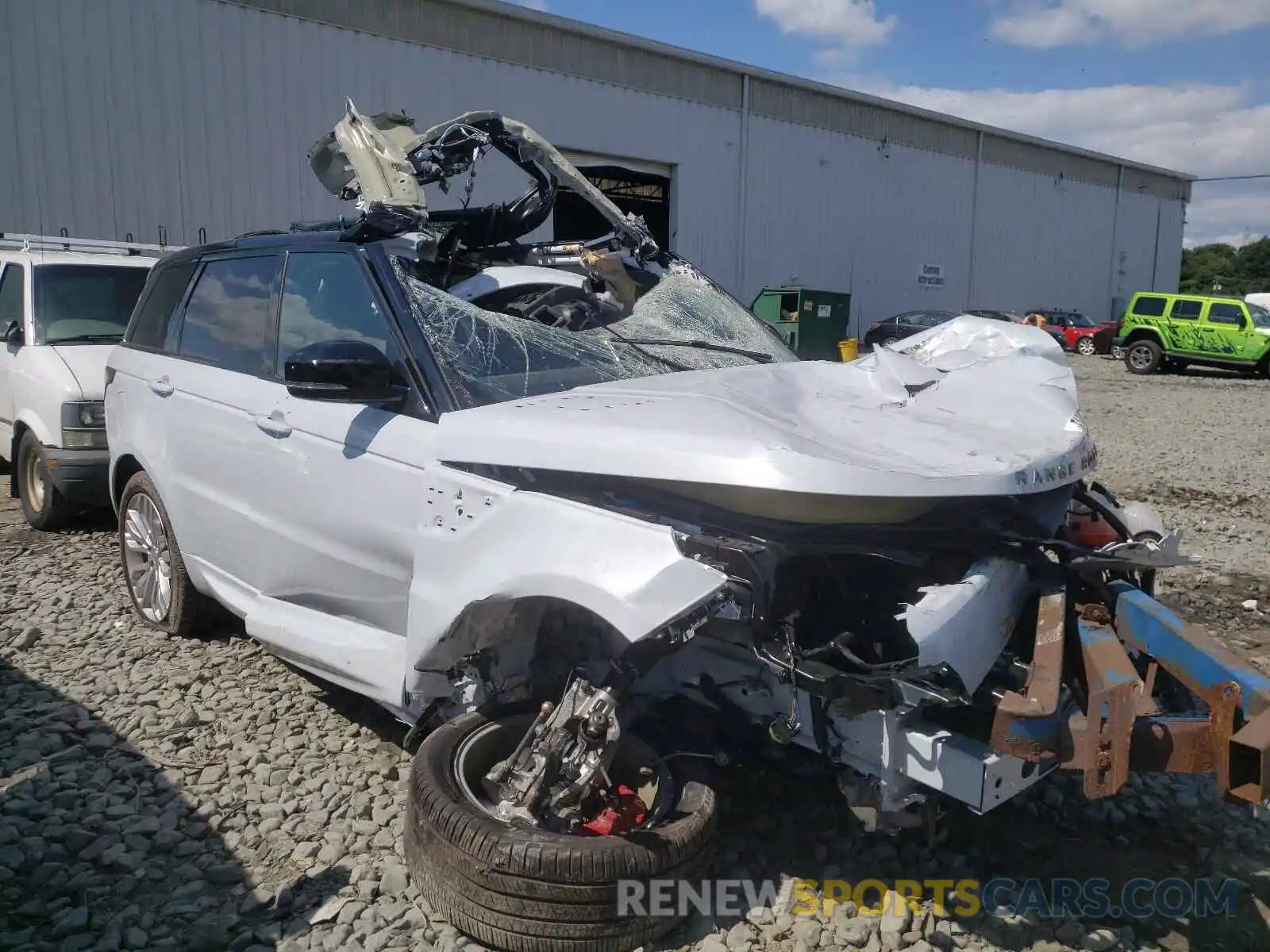 1 Photograph of a damaged car SALWR2SE3MA764020 LAND ROVER RANGEROVER 2021