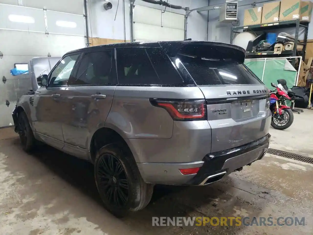 3 Photograph of a damaged car SALWR2SE4MA769131 LAND ROVER RANGEROVER 2021