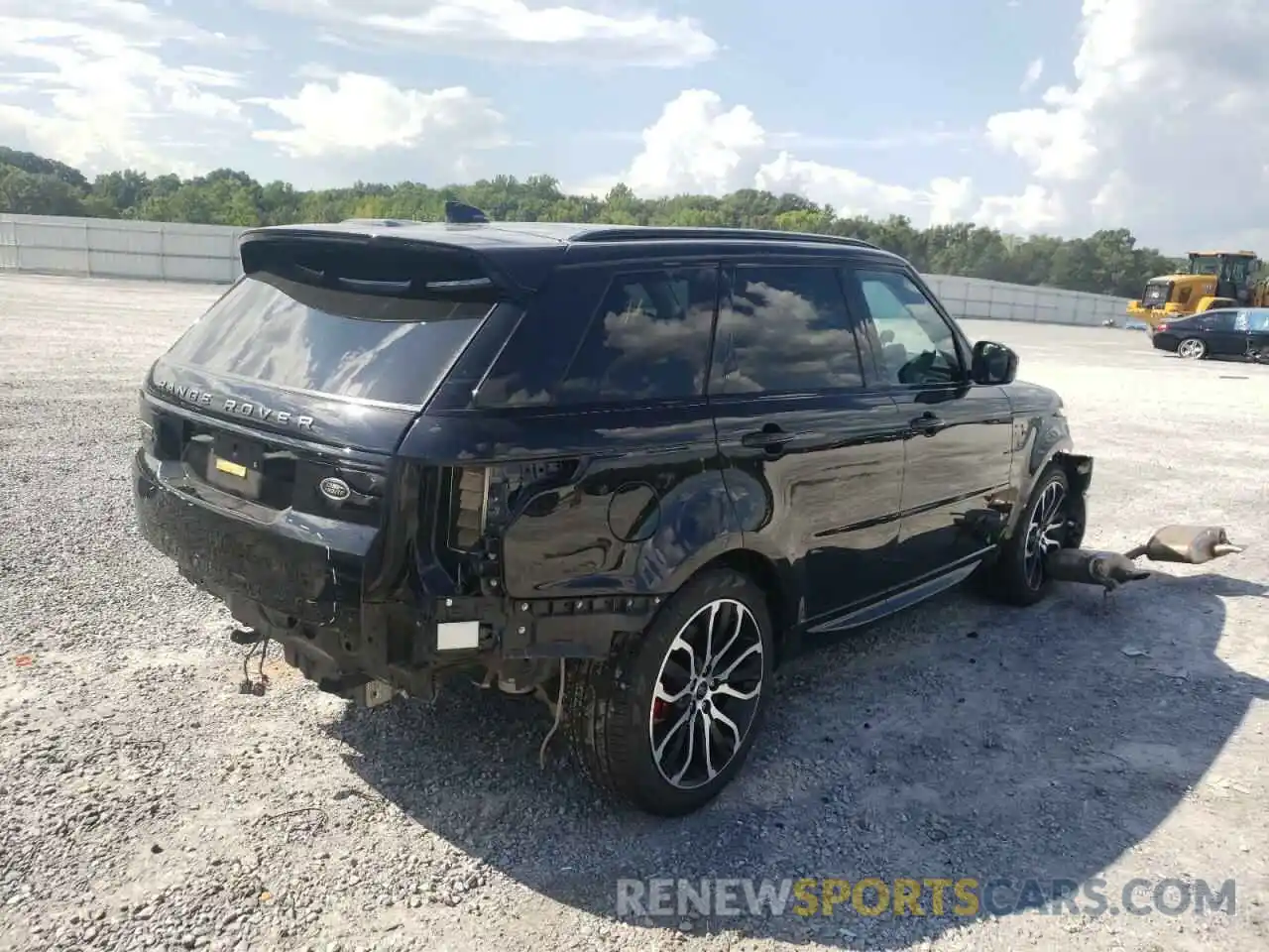 4 Photograph of a damaged car SALWR2SE9MA768332 LAND ROVER RANGEROVER 2021