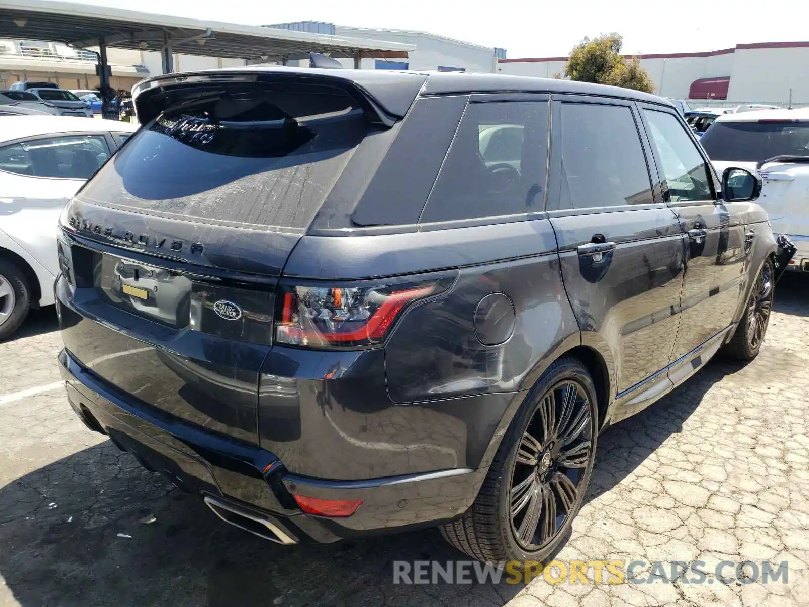 4 Photograph of a damaged car SALWR2SE9MA774745 LAND ROVER RANGEROVER 2021