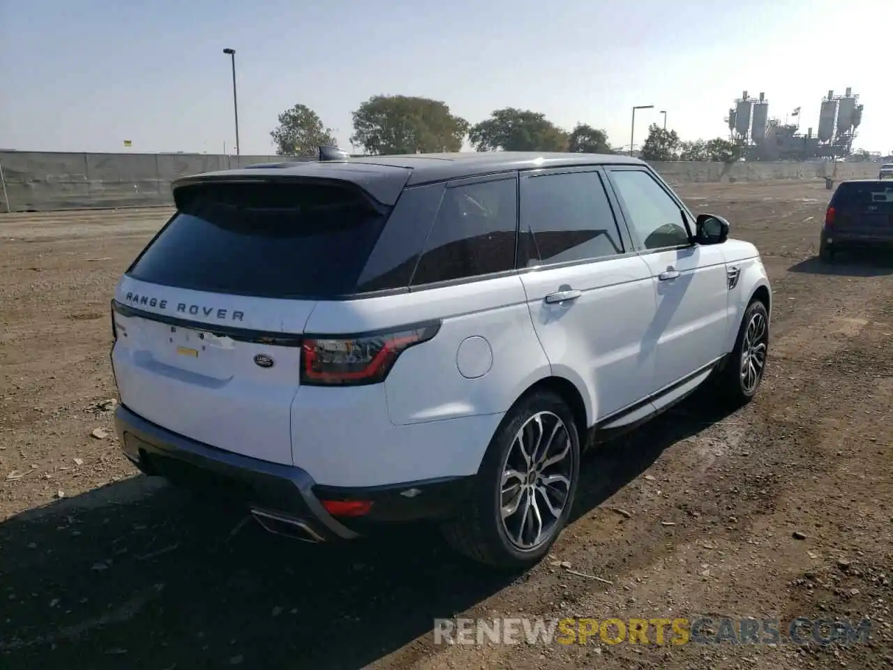 4 Photograph of a damaged car SALWR2SU1MA753637 LAND ROVER RANGEROVER 2021