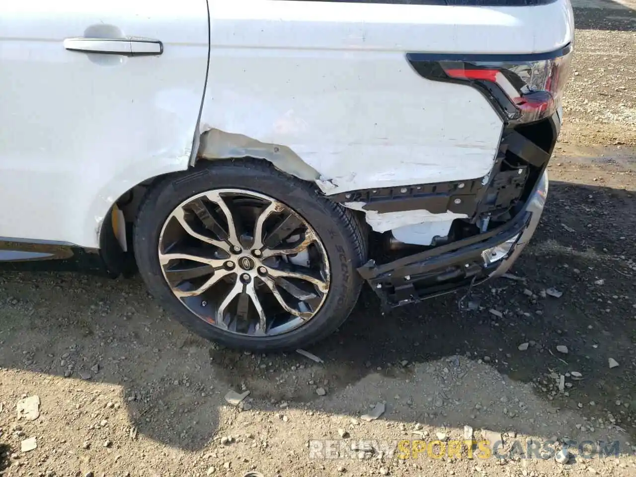 9 Photograph of a damaged car SALWR2SU1MA753637 LAND ROVER RANGEROVER 2021