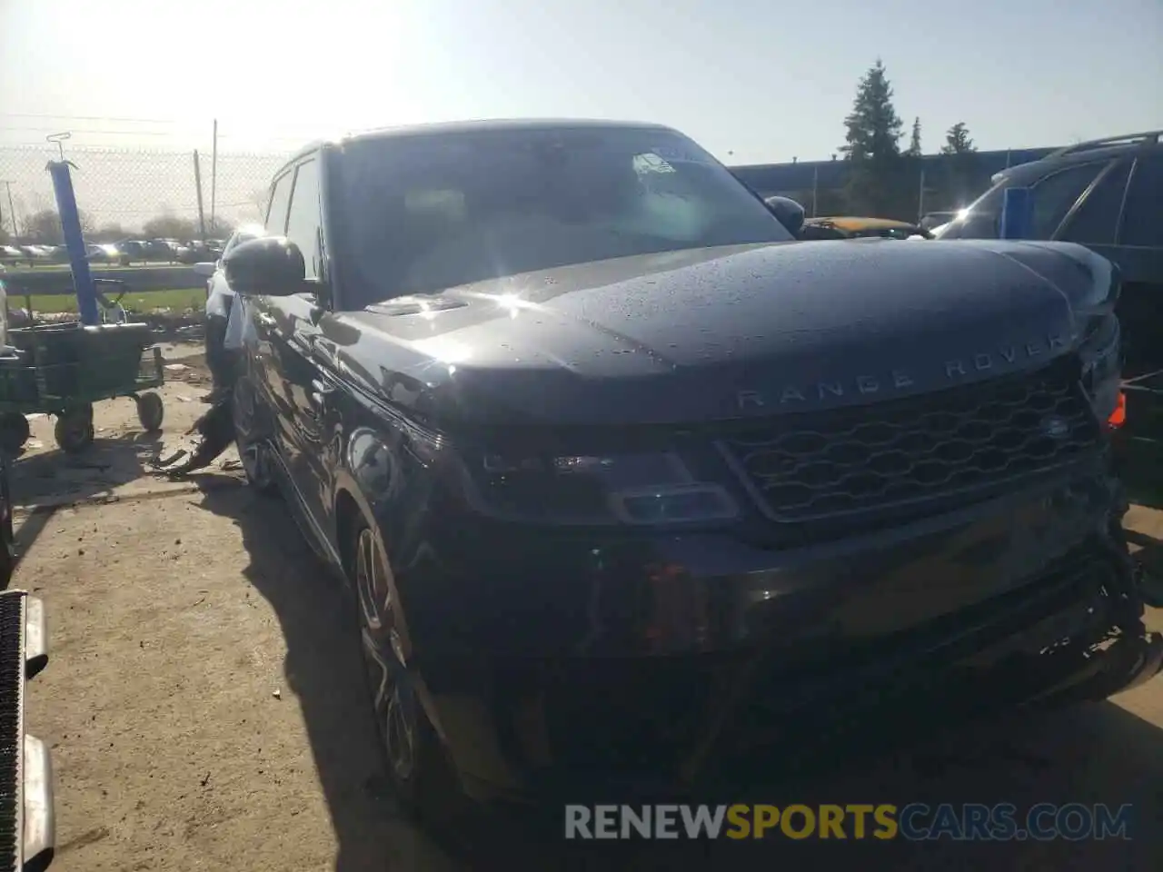 1 Photograph of a damaged car SALWR2SU2MA762668 LAND ROVER RANGEROVER 2021