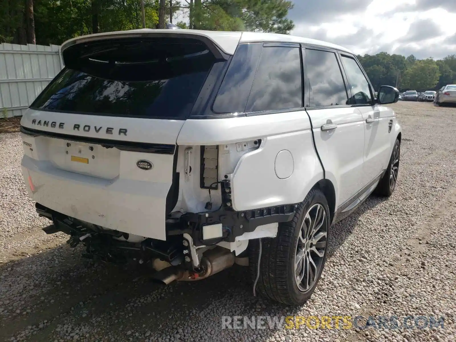 4 Photograph of a damaged car SALWR2SU5MA774460 LAND ROVER RANGEROVER 2021