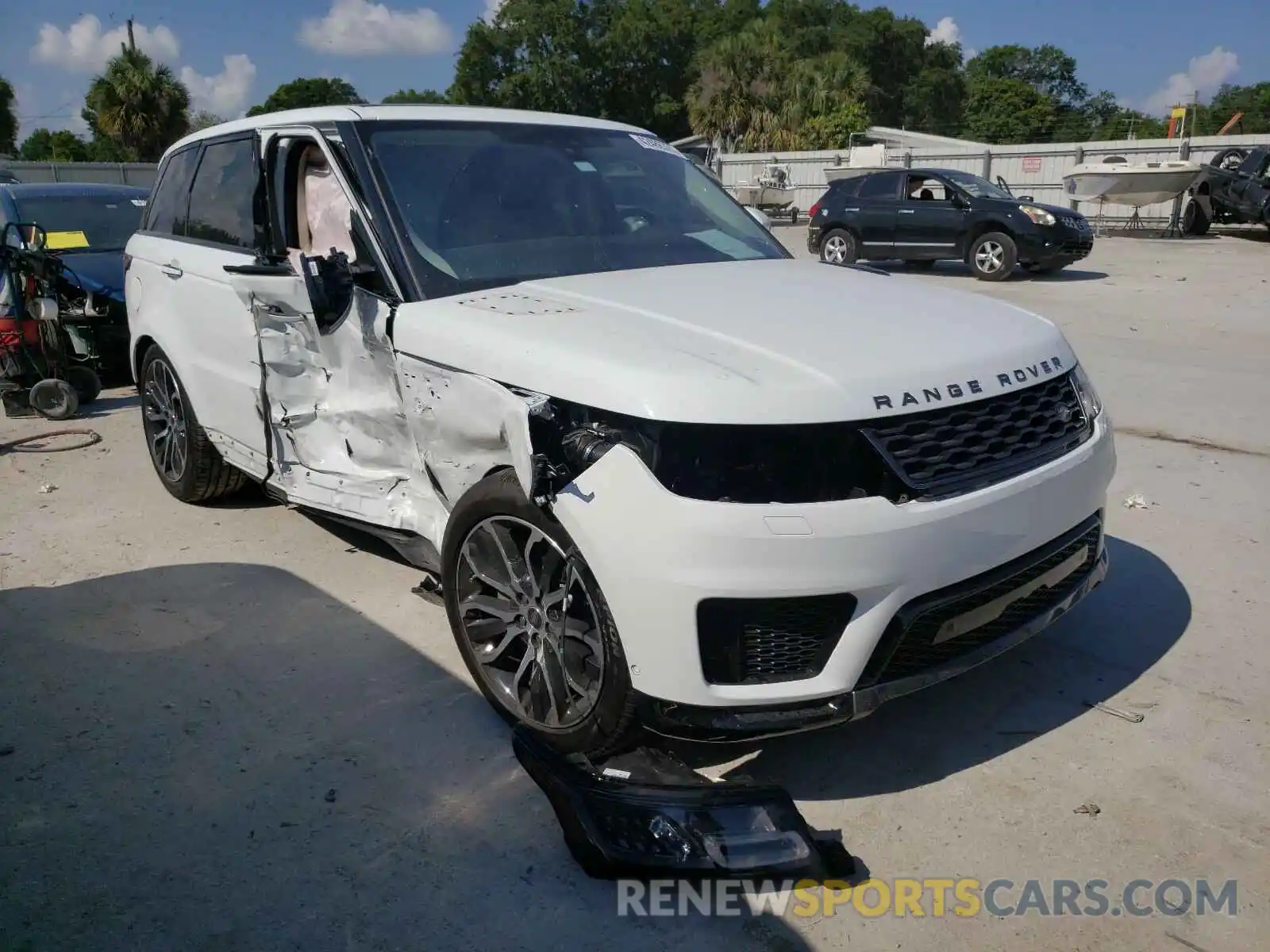 1 Photograph of a damaged car SALWR2SU7MA750225 LAND ROVER RANGEROVER 2021