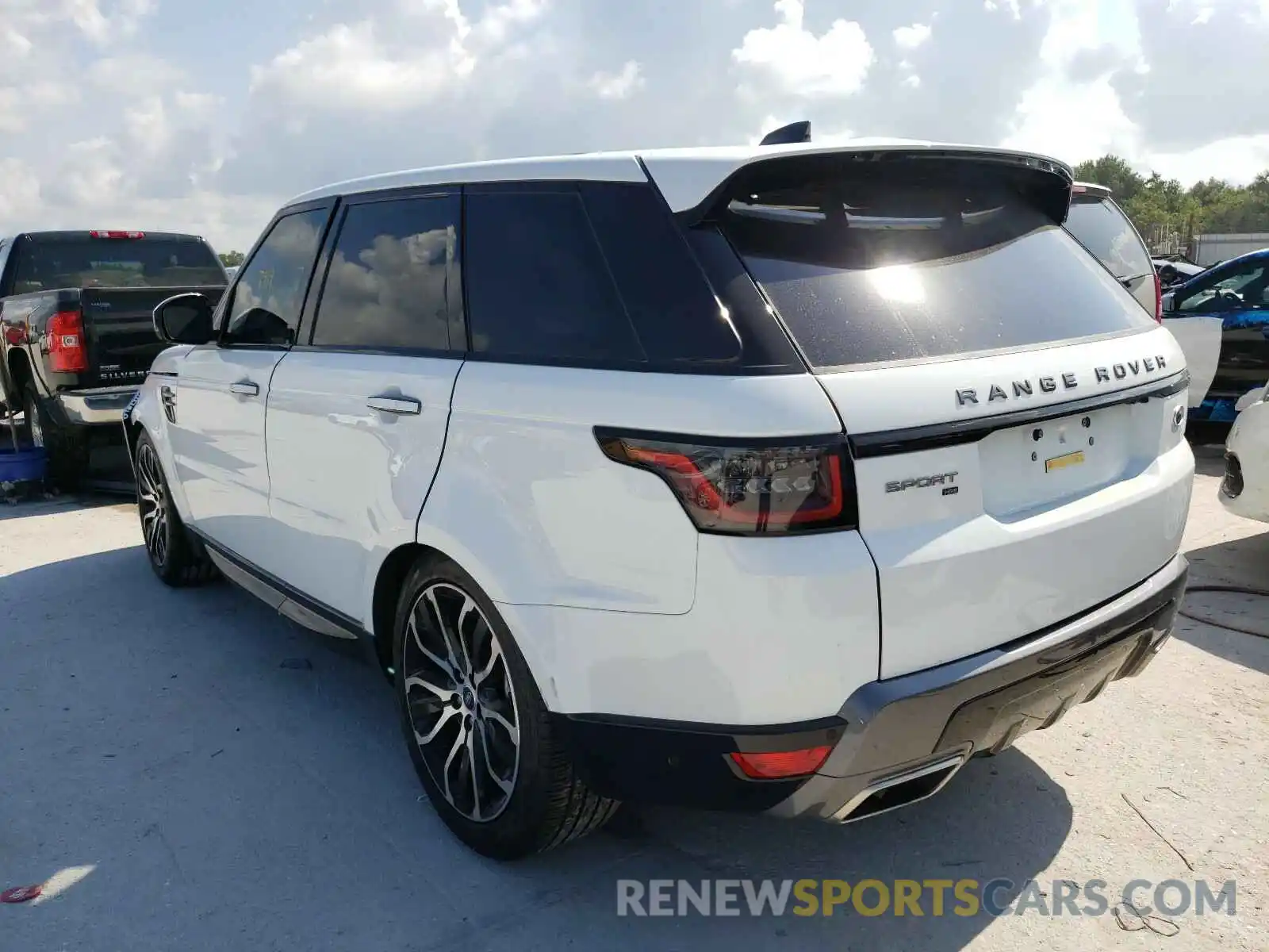 3 Photograph of a damaged car SALWR2SU7MA750225 LAND ROVER RANGEROVER 2021