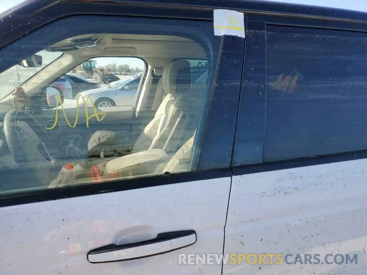 9 Photograph of a damaged car SALWR2SU7MA783046 LAND ROVER RANGEROVER 2021