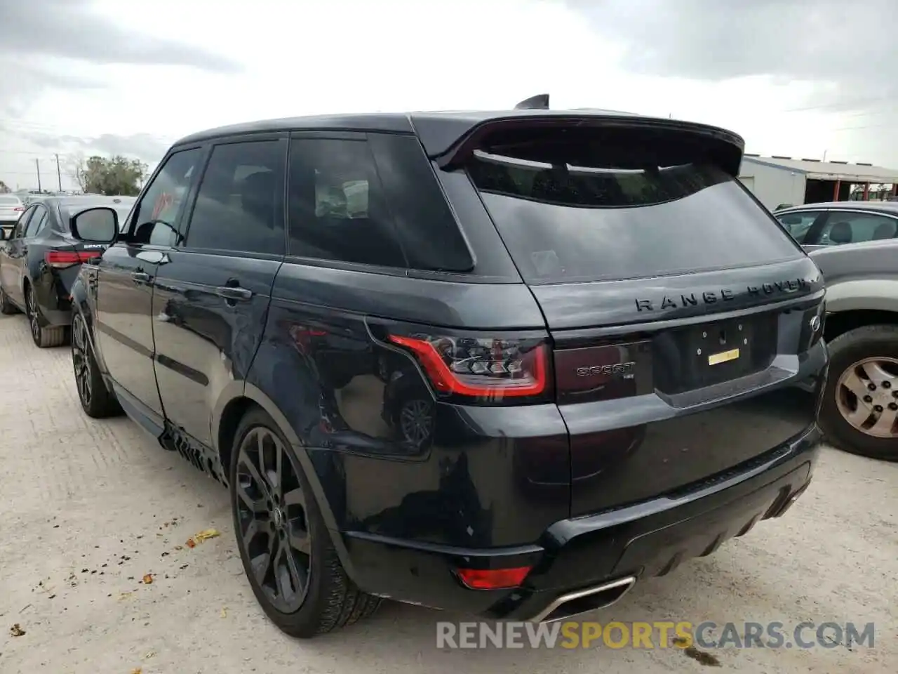 3 Photograph of a damaged car SALWR2SU8MA756504 LAND ROVER RANGEROVER 2021