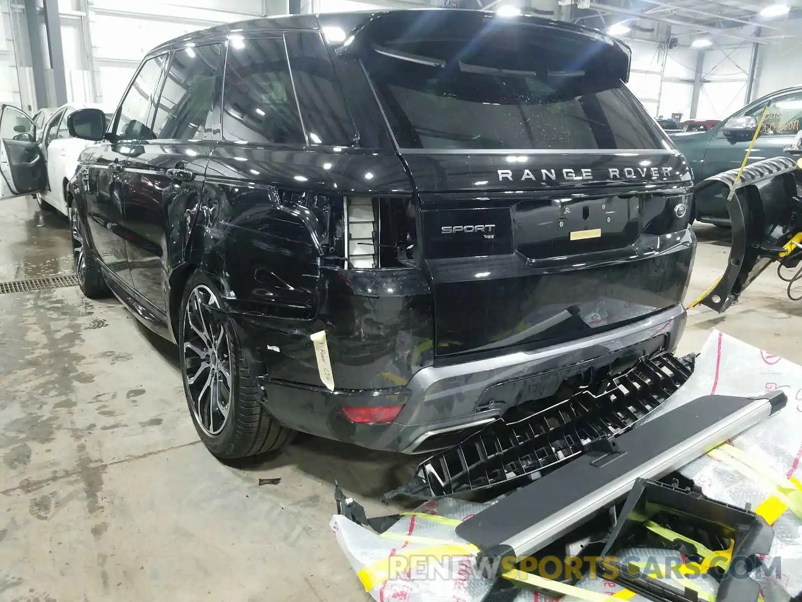 3 Photograph of a damaged car SALWR2SU9MA760061 LAND ROVER RANGEROVER 2021