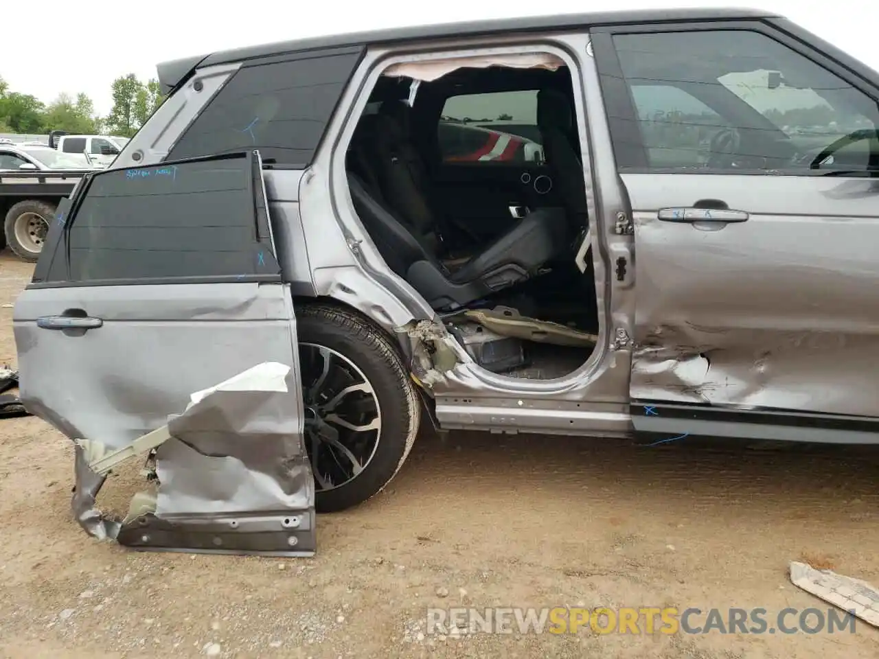 9 Photograph of a damaged car SALWR2SU9MA795148 LAND ROVER RANGEROVER 2021