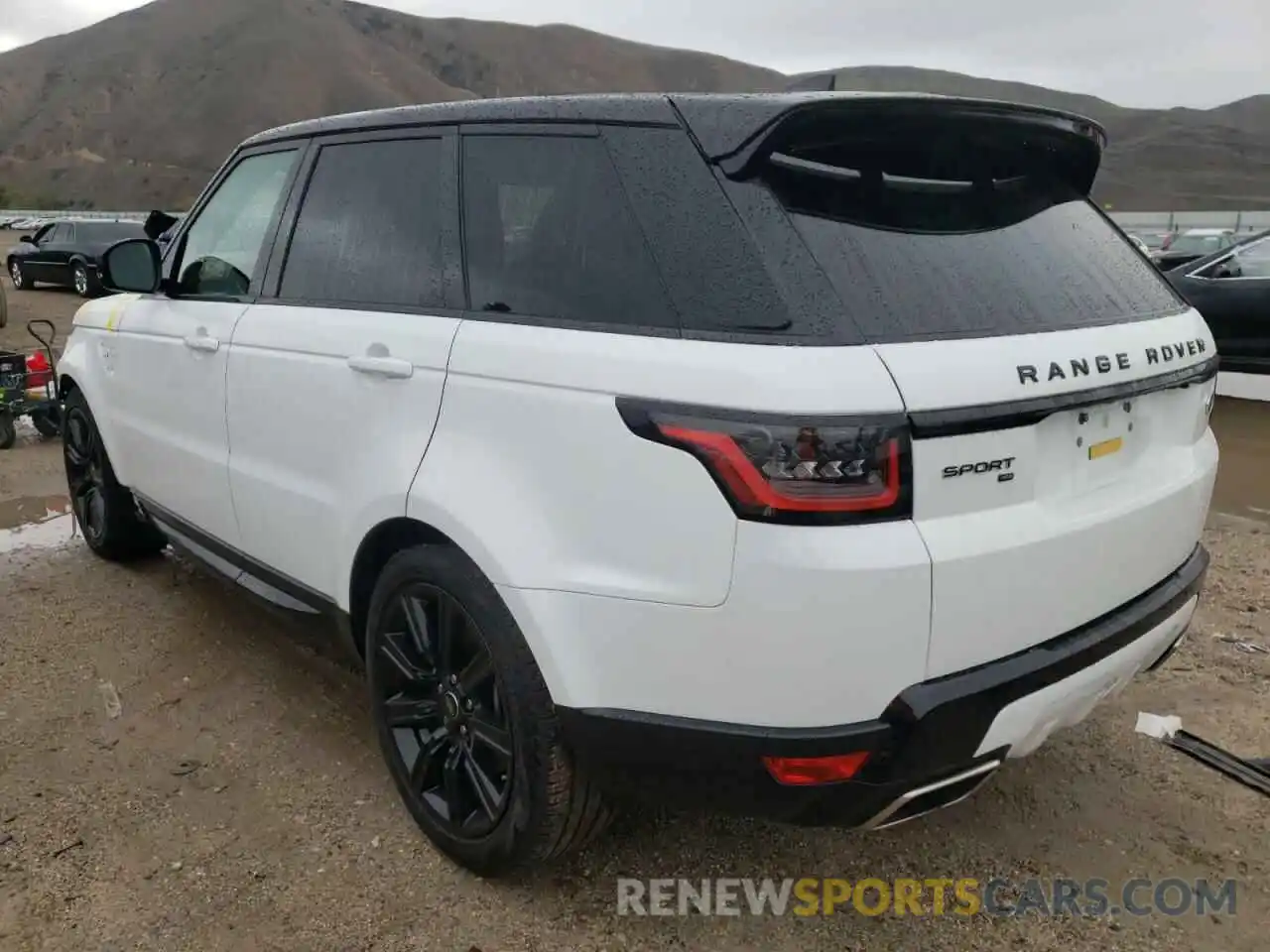 3 Photograph of a damaged car SALWR2SUXMA776835 LAND ROVER RANGEROVER 2021