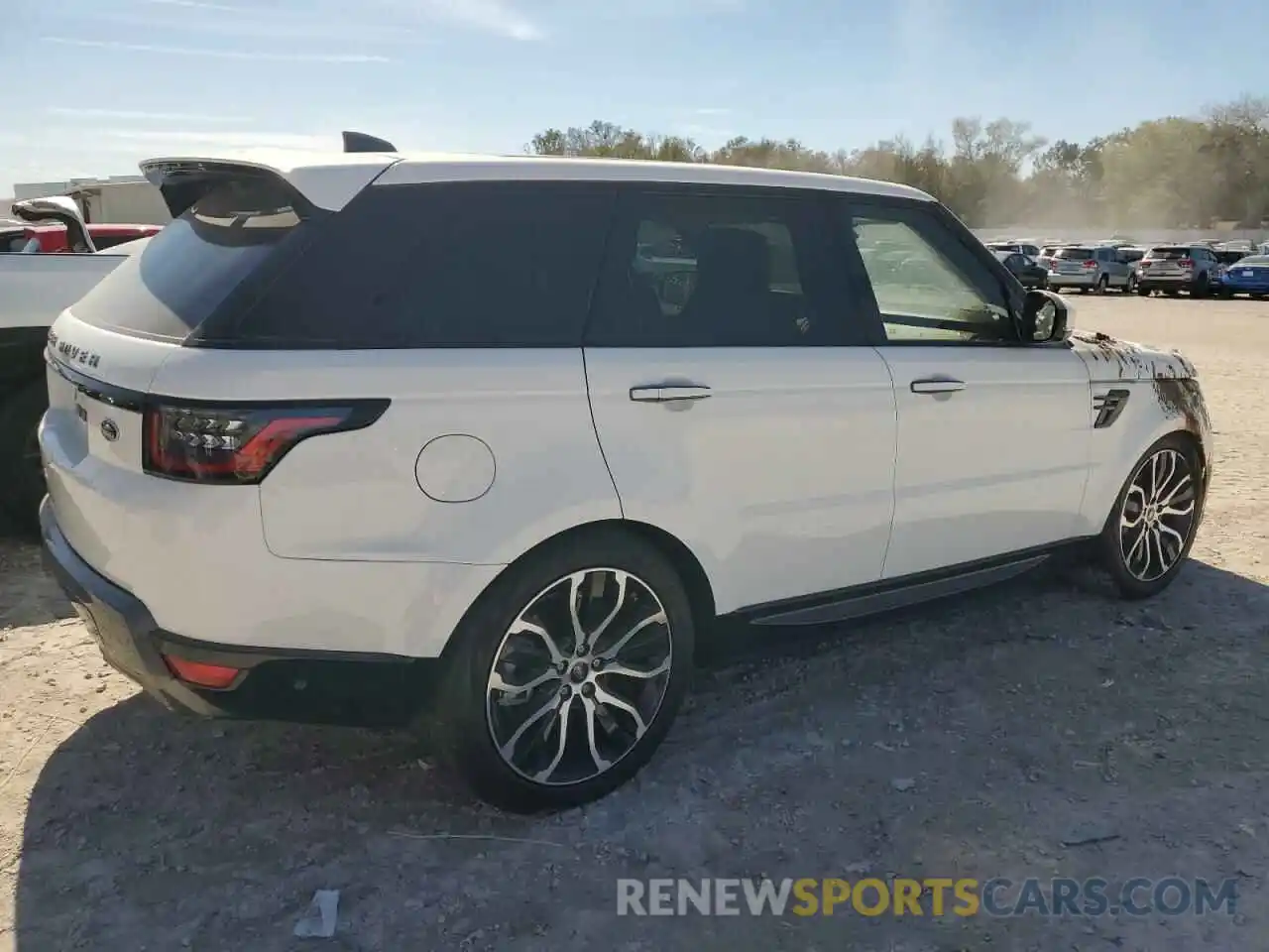 3 Photograph of a damaged car SALWR2SUXMA784112 LAND ROVER RANGEROVER 2021