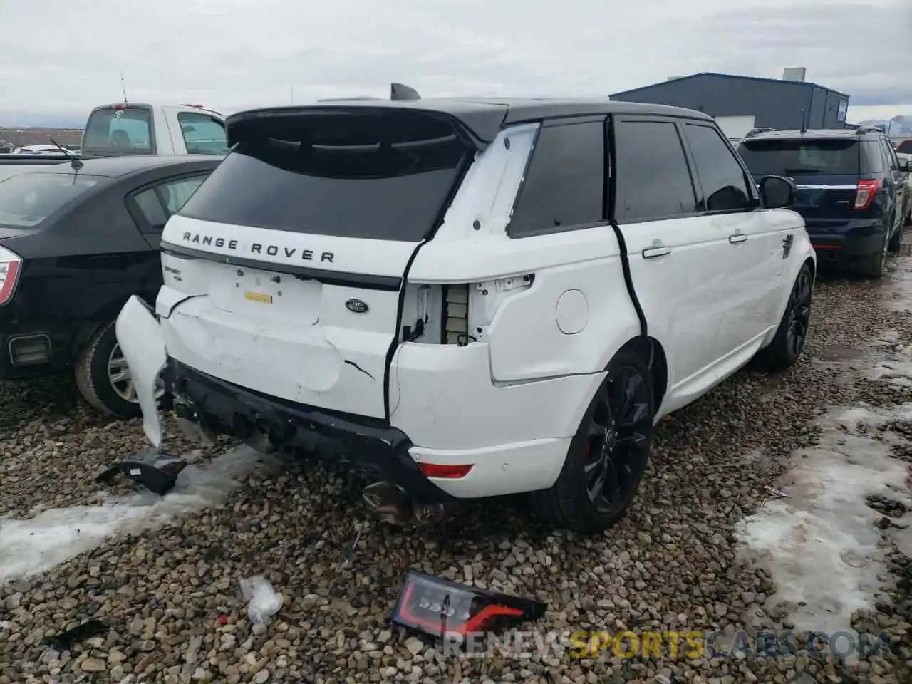 4 Photograph of a damaged car SALWS2RU0MA779754 LAND ROVER RANGEROVER 2021