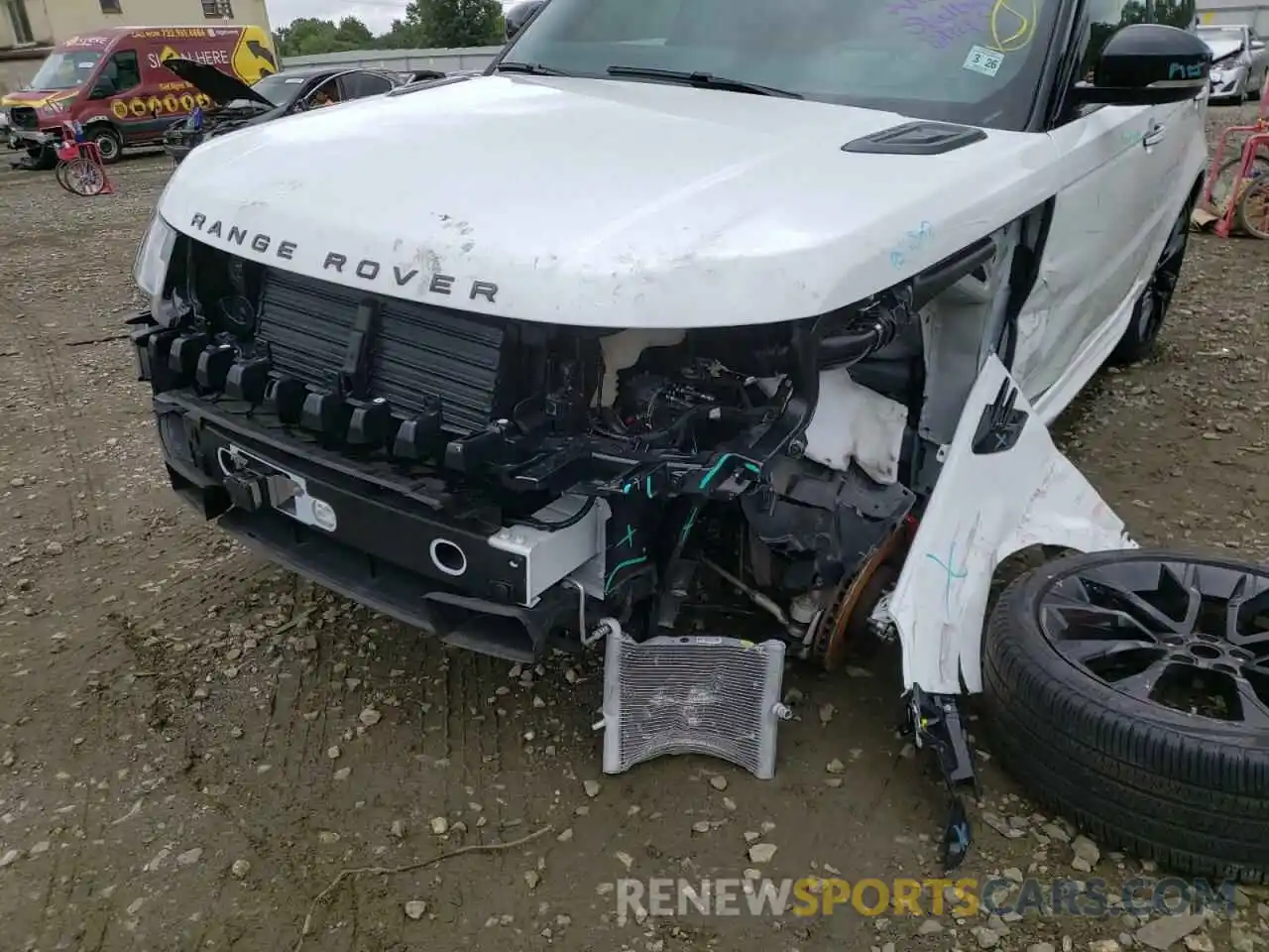 9 Photograph of a damaged car SALWS2RU4MA782009 LAND ROVER RANGEROVER 2021