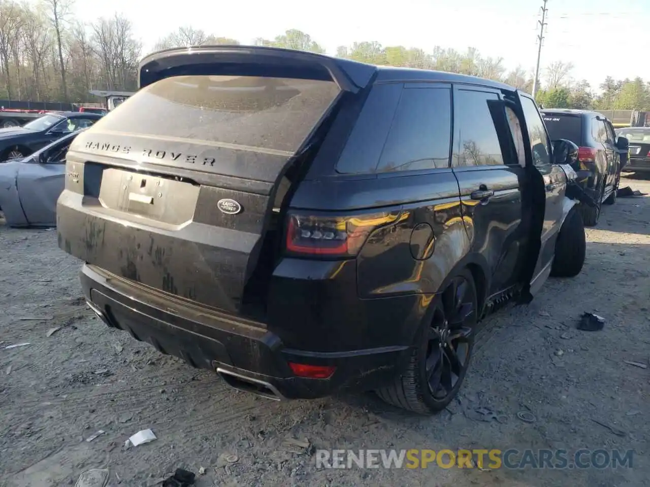 4 Photograph of a damaged car SALWS2RUXMA790244 LAND ROVER RANGEROVER 2021