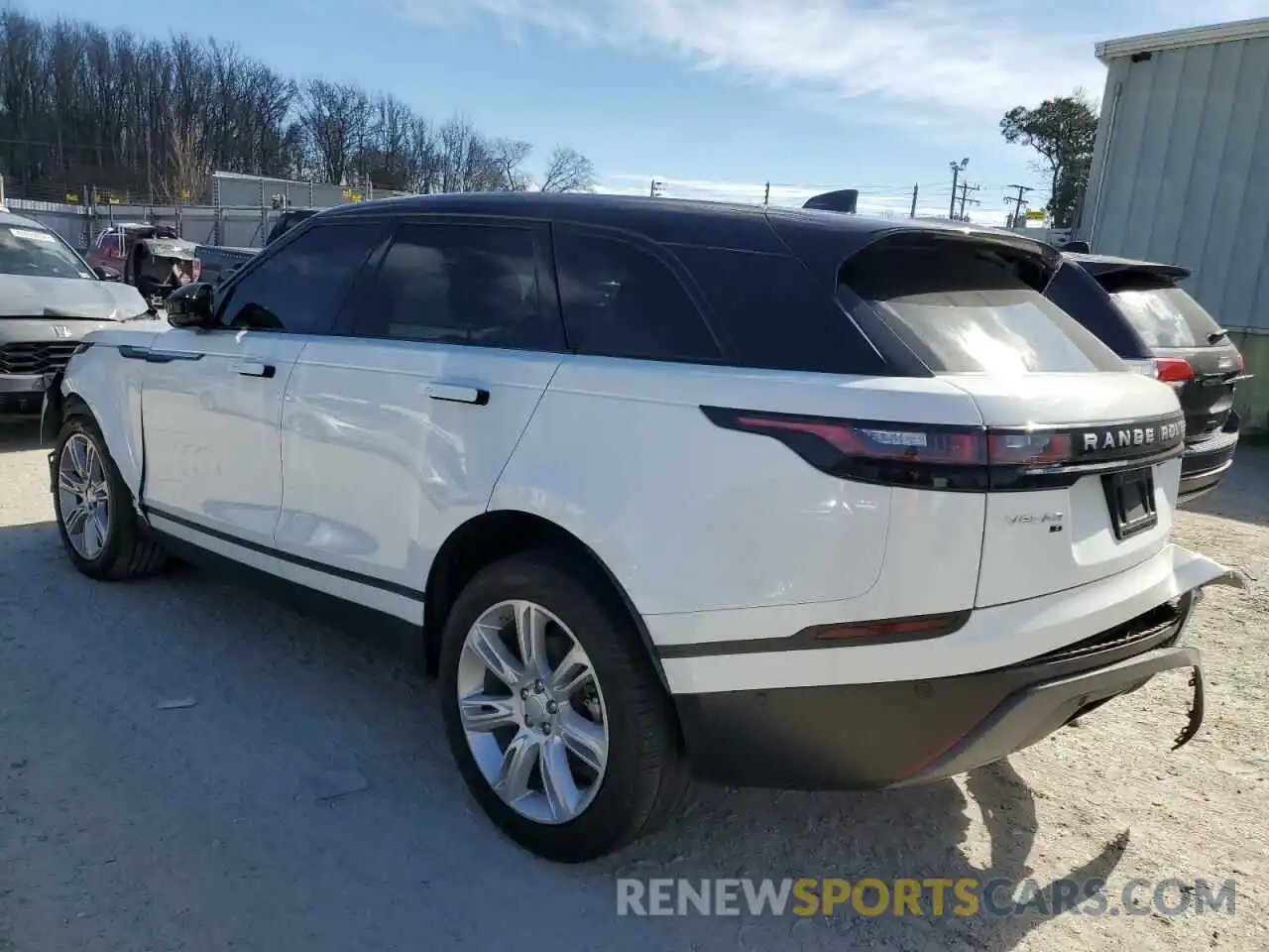 2 Photograph of a damaged car SALYJ2EX0MA304990 LAND ROVER RANGEROVER 2021