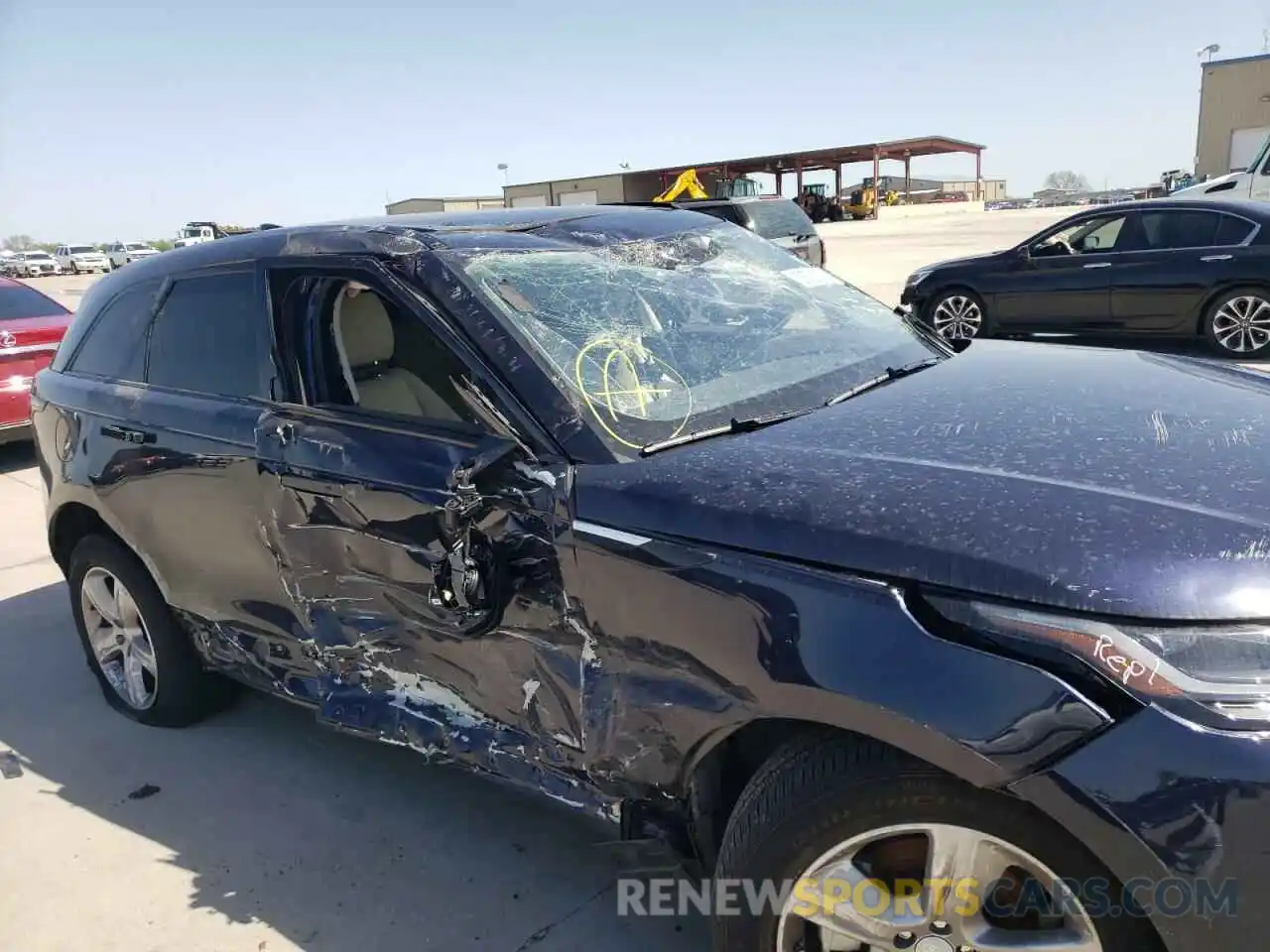 9 Photograph of a damaged car SALYJ2EX1MA306621 LAND ROVER RANGEROVER 2021