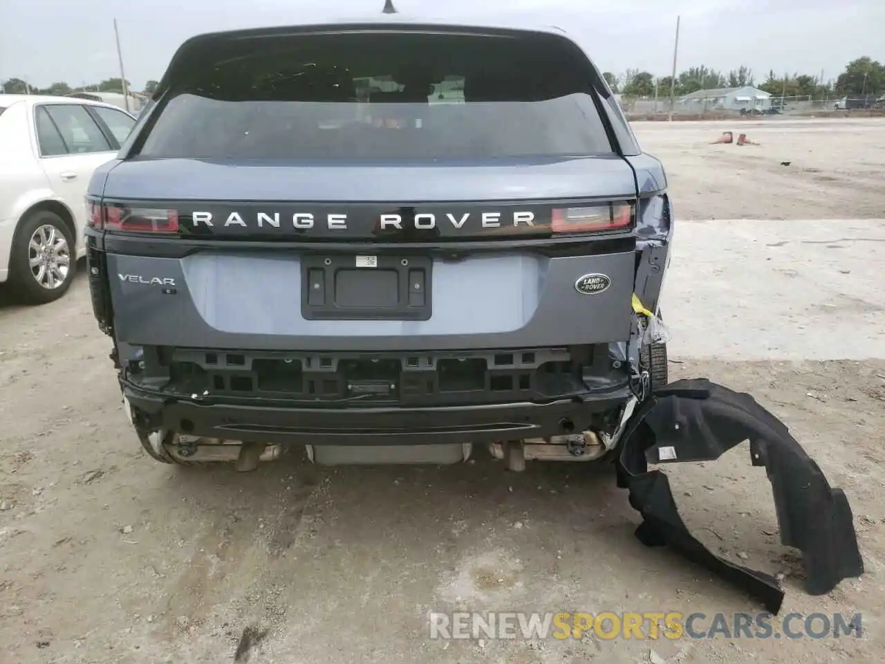 9 Photograph of a damaged car SALYJ2EX8MA316305 LAND ROVER RANGEROVER 2021