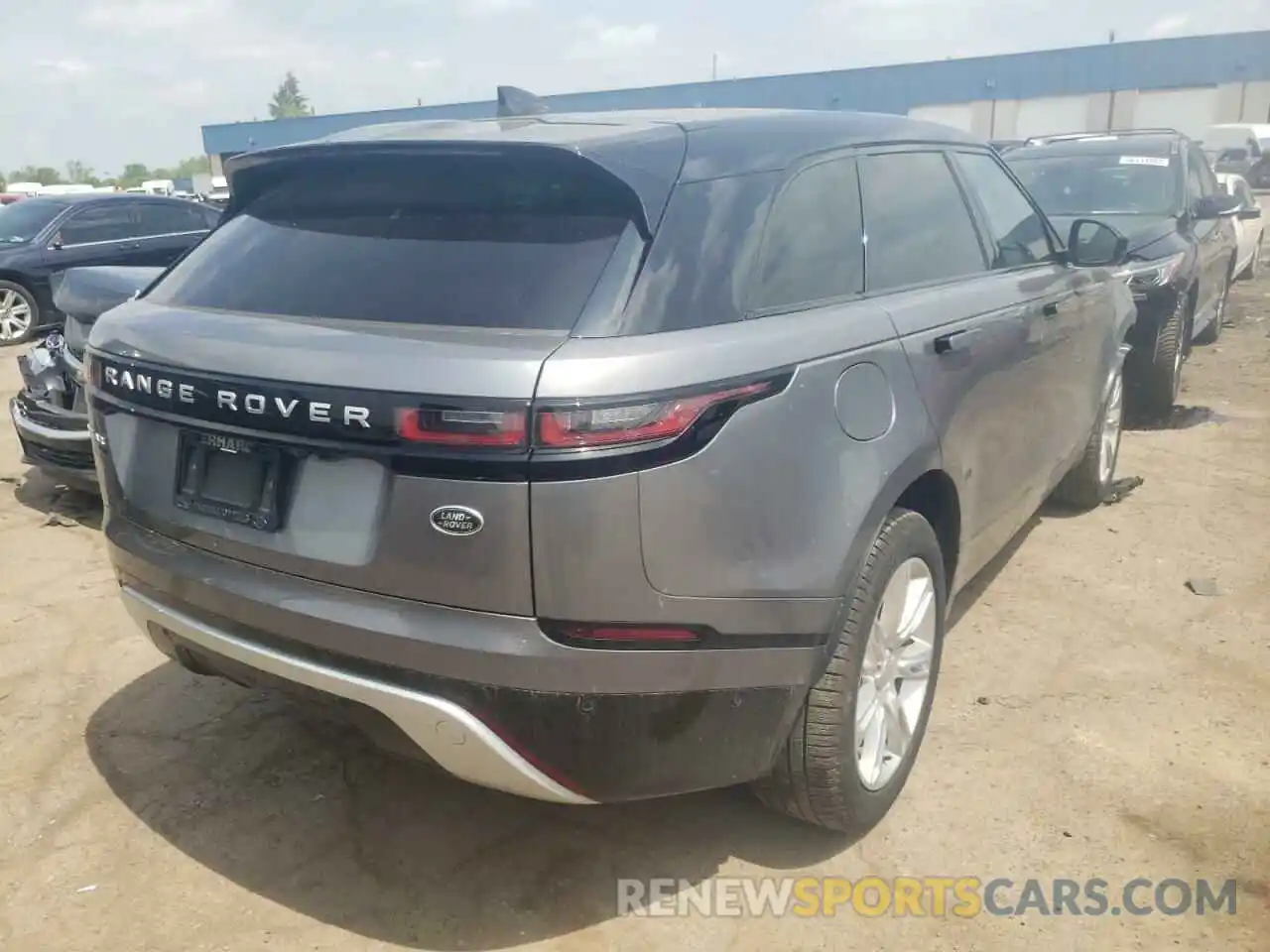 4 Photograph of a damaged car SALYJ2EX8MA320600 LAND ROVER RANGEROVER 2021