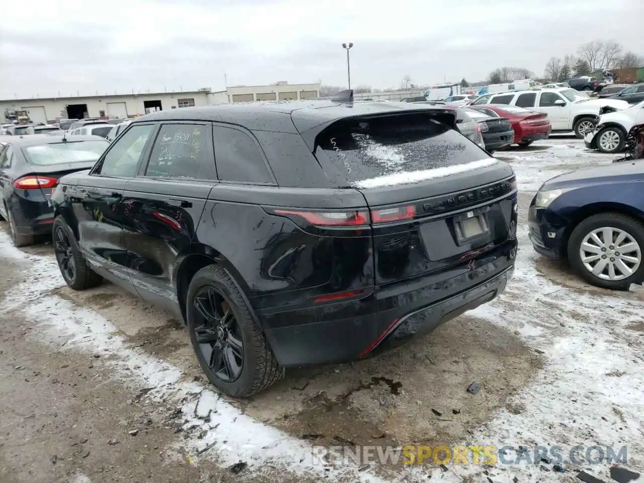 3 Photograph of a damaged car SALYJ2EX9MA312196 LAND ROVER RANGEROVER 2021