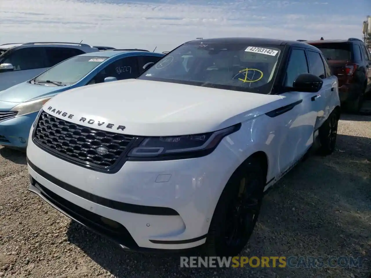 2 Photograph of a damaged car SALYJ2EXXMA310943 LAND ROVER RANGEROVER 2021