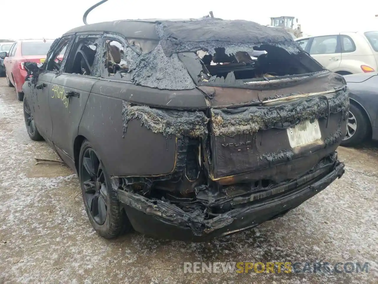 3 Photograph of a damaged car SALYT2EU0MA319618 LAND ROVER RANGEROVER 2021