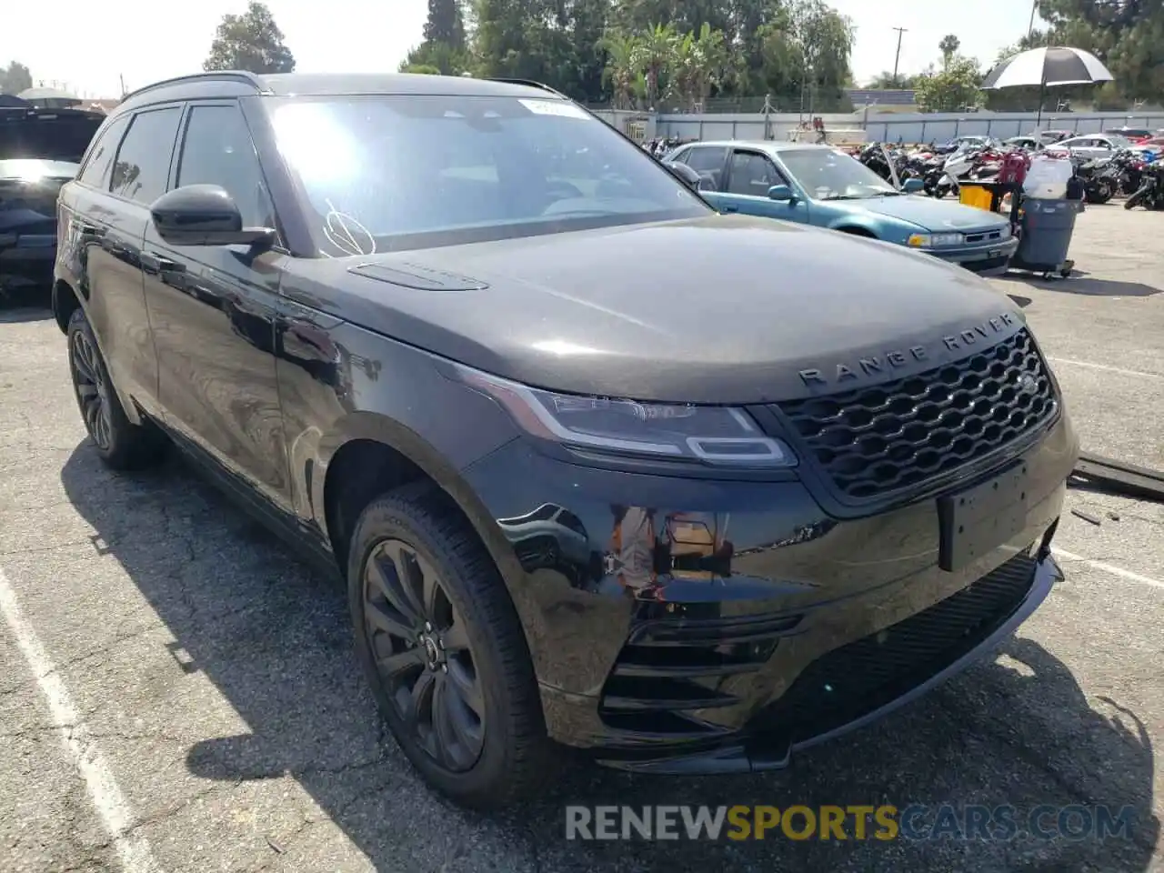 1 Photograph of a damaged car SALYT2EU4MA303227 LAND ROVER RANGEROVER 2021